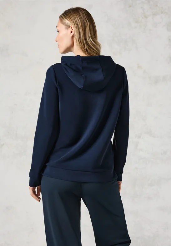 Kapuzenpullover