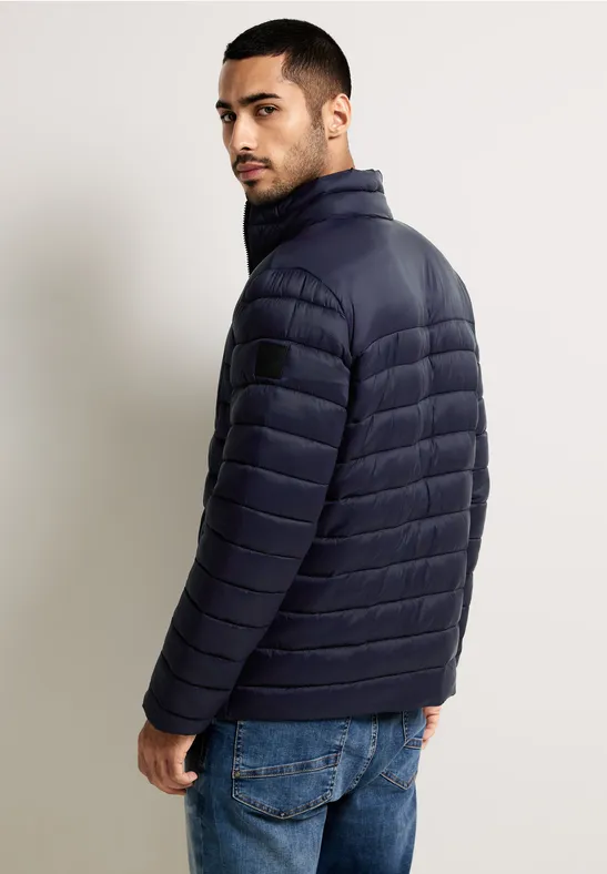 Leichte Steppjacke