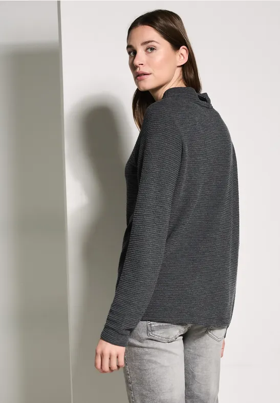 Sweater mit Stehkragen