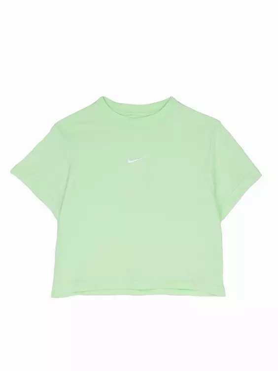 Nike T-Shirt in grün