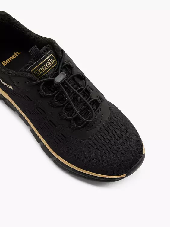 Bench Slip On Sneaker in schwarz