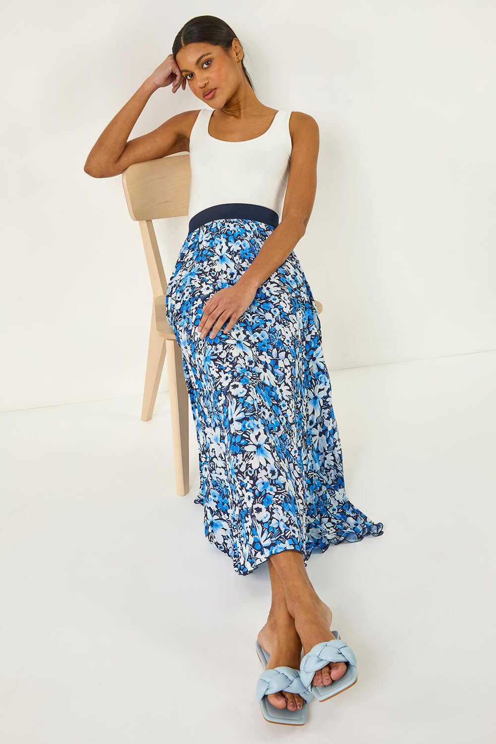 Blue Floral Pleated Skirt