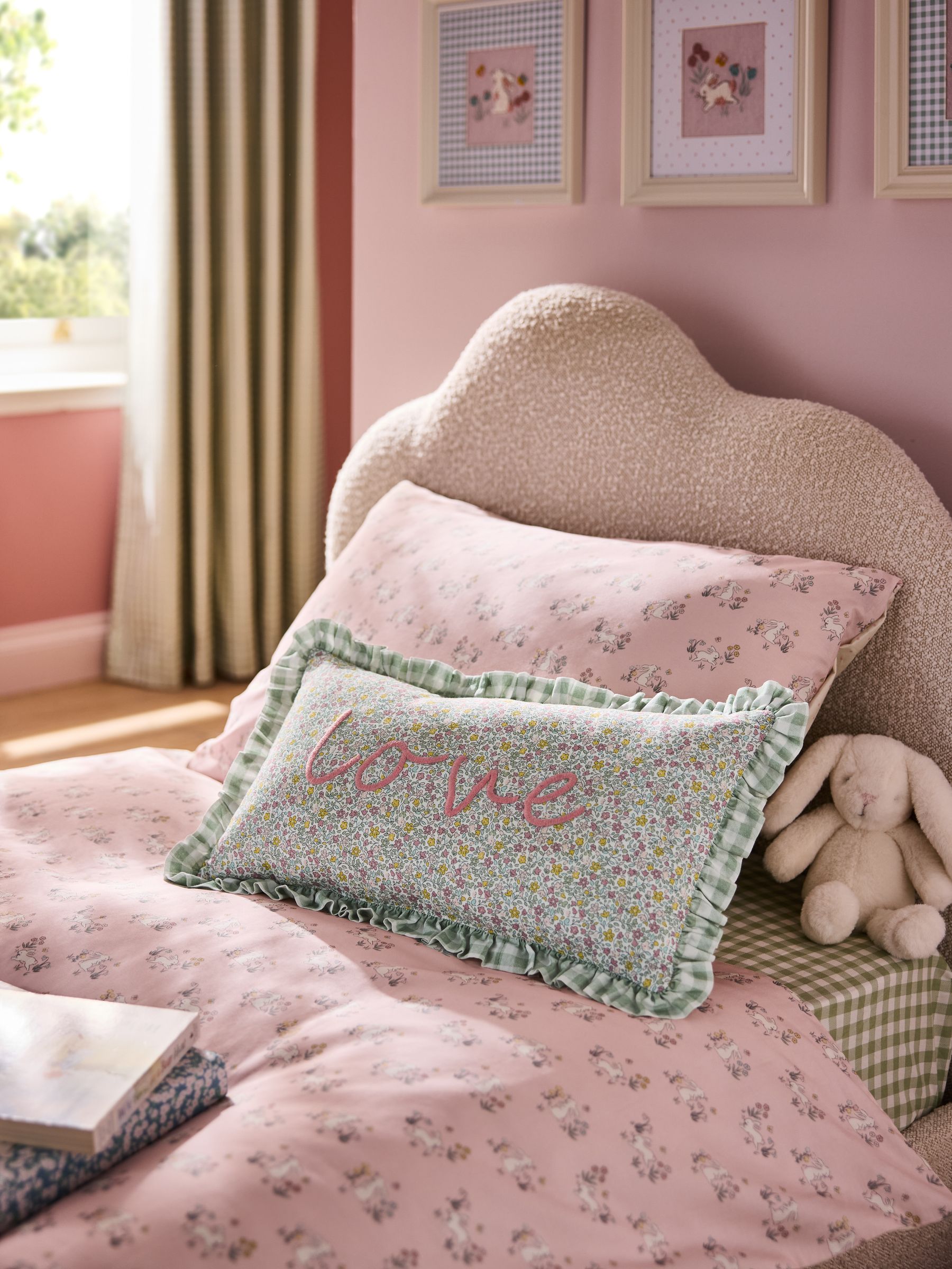 Floral Ditsy Love Frill Cushion