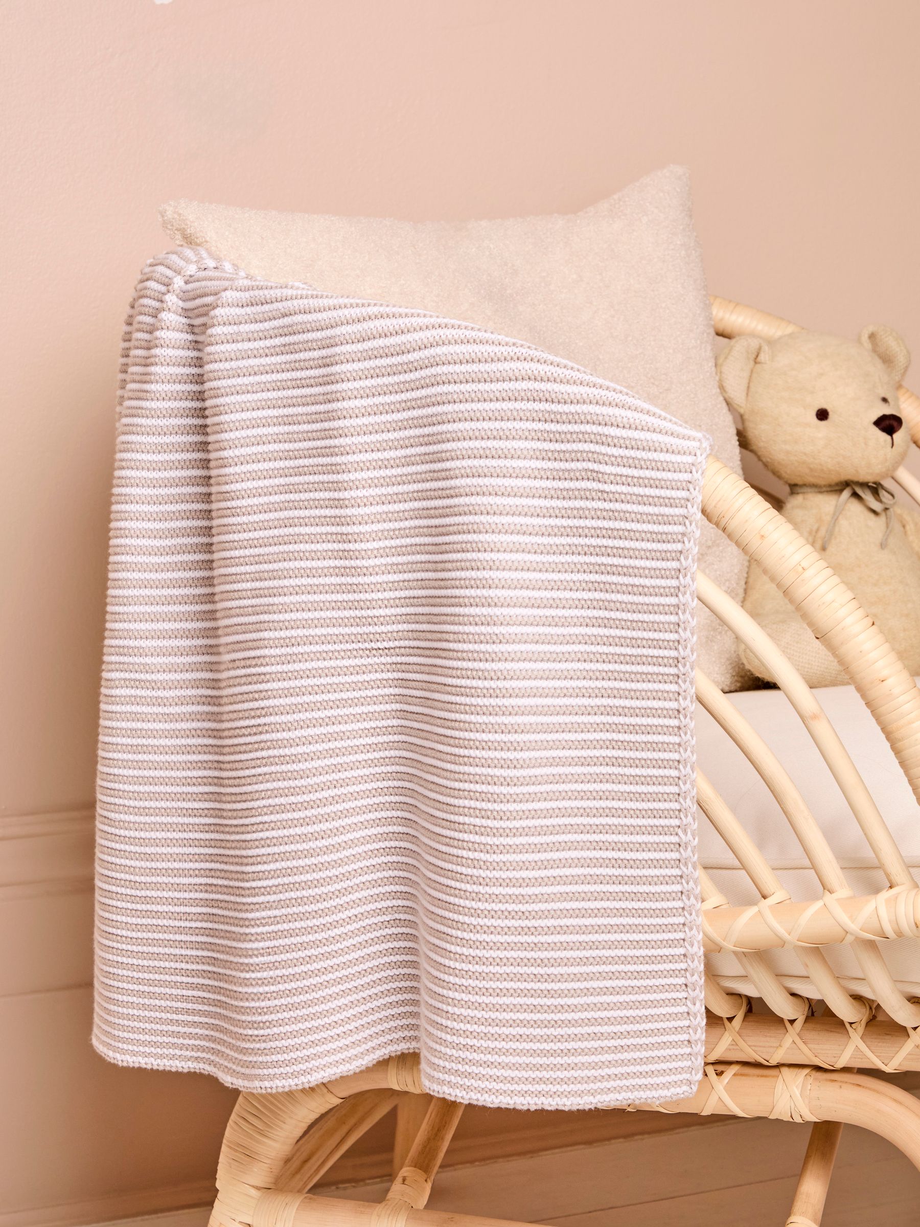 Knitted Stripe Blanket Grey