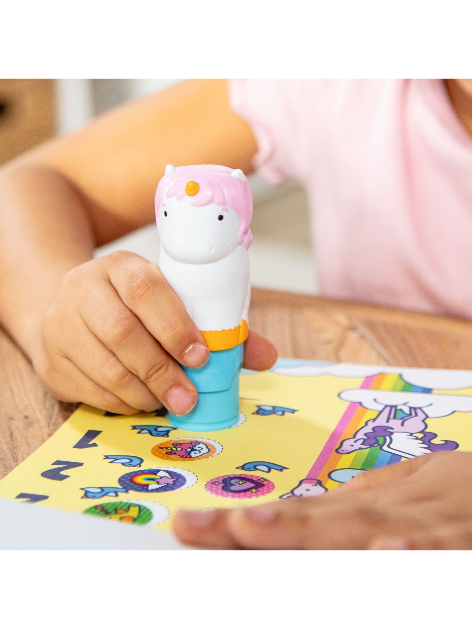 Melissa & Doug Sticker WOW! Unicorn Bundle