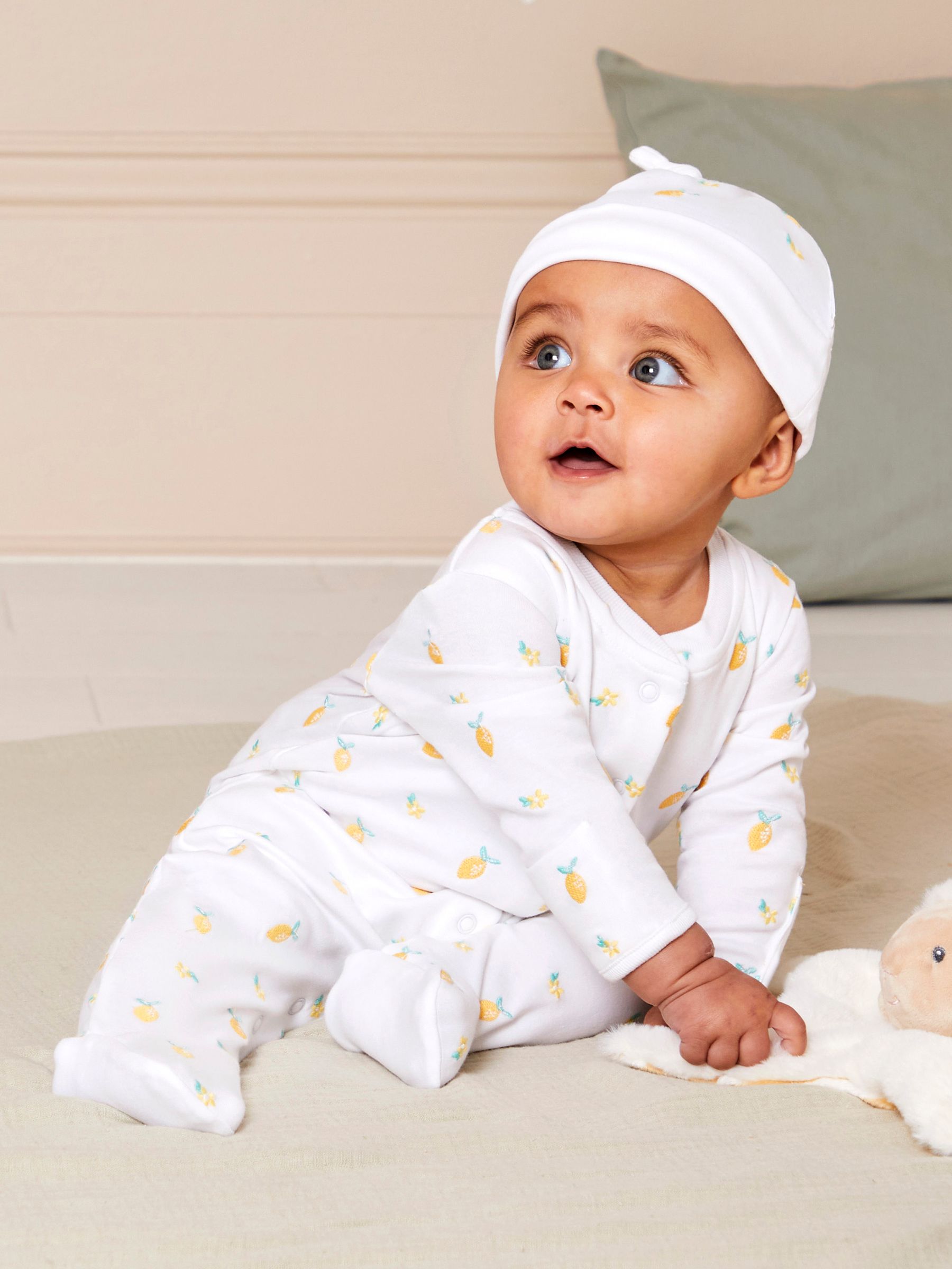 White Lemon Embroidered Cotton Baby Hat