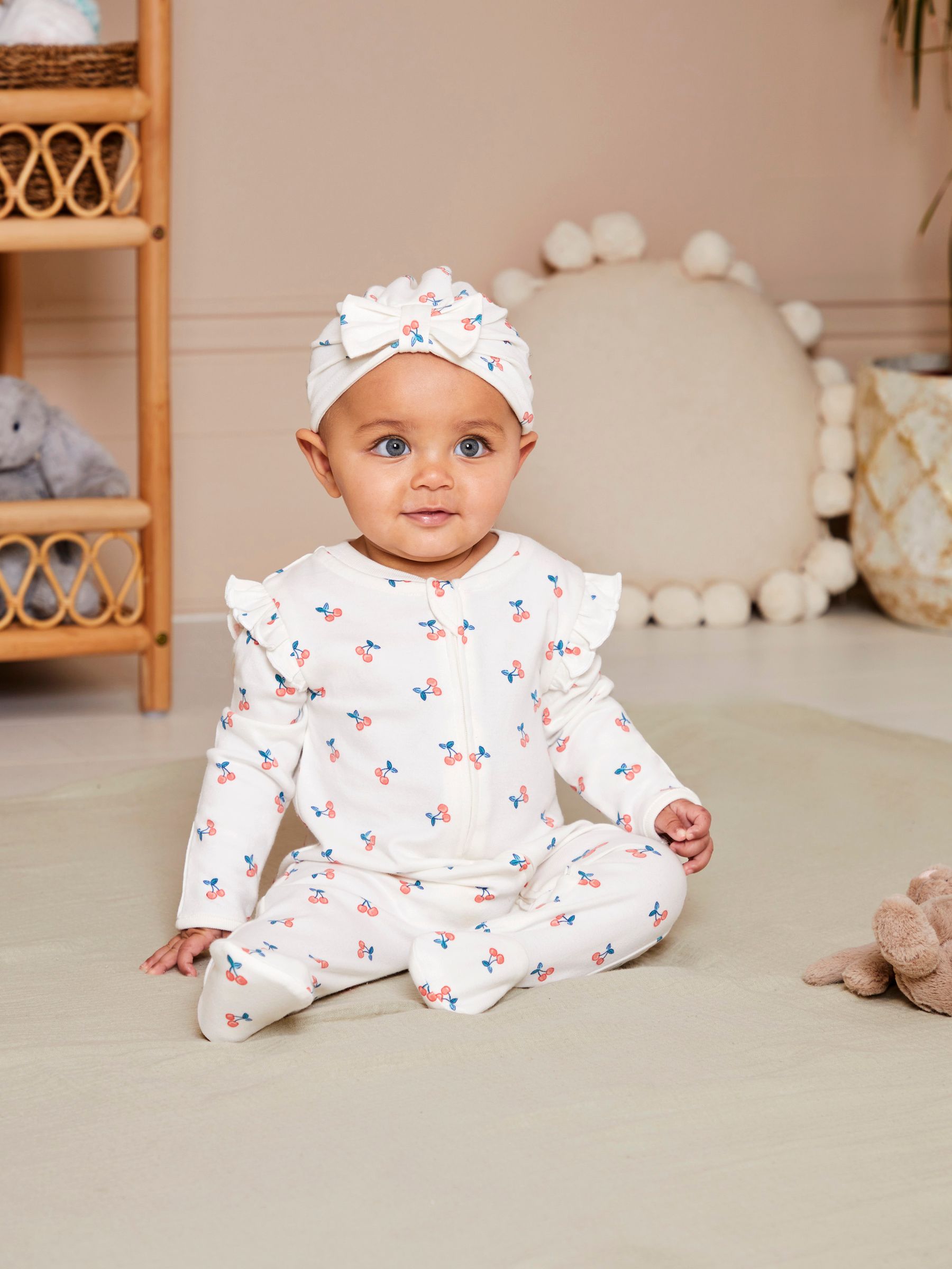 Cream Cherry Print Turban