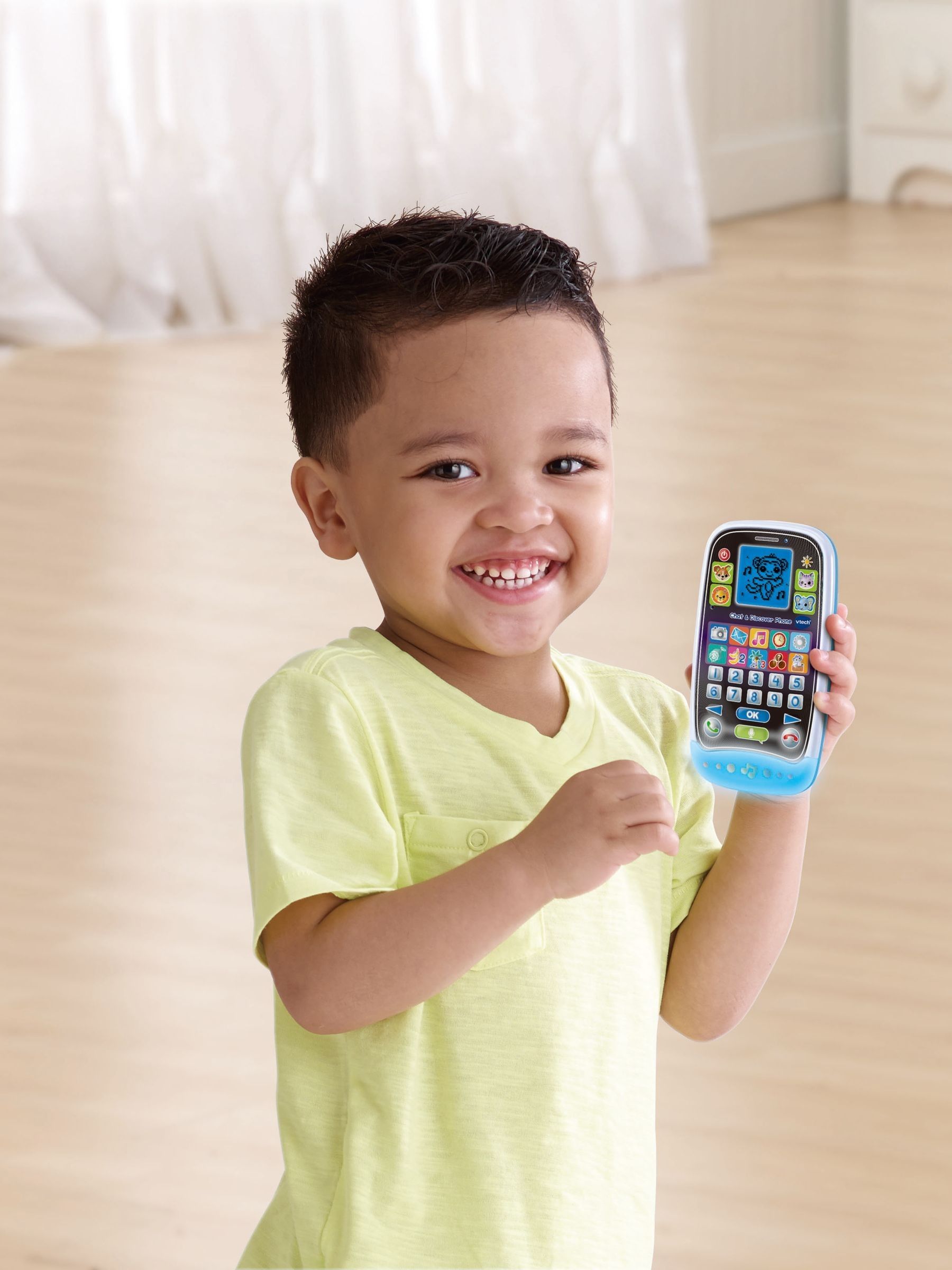 V-Tech Chat & Discover Phone
