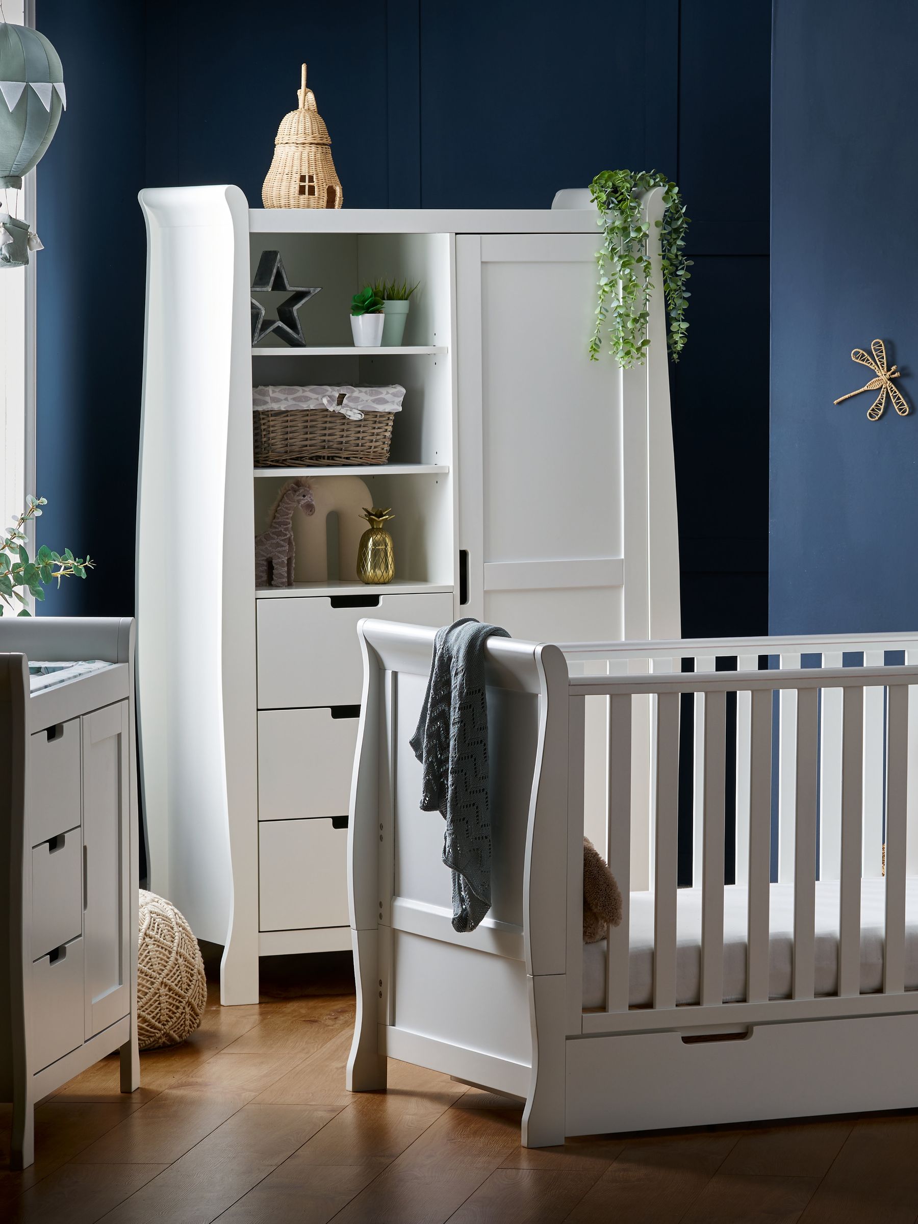 Obaby White Stamford Classic Nursery Furniture Set 3 Piece