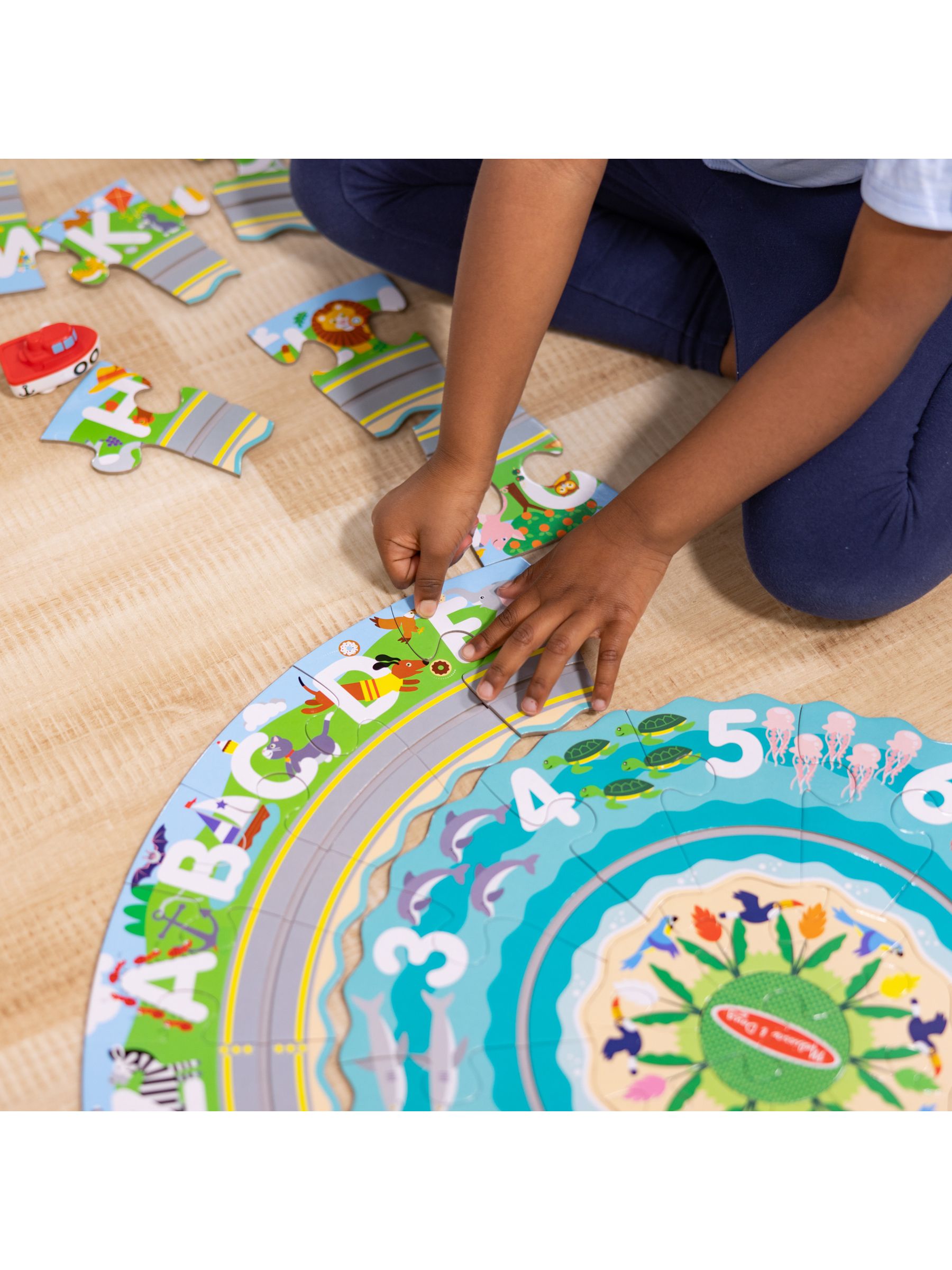 Melissa & Doug Round the Shore Floor Puzzle Play Set