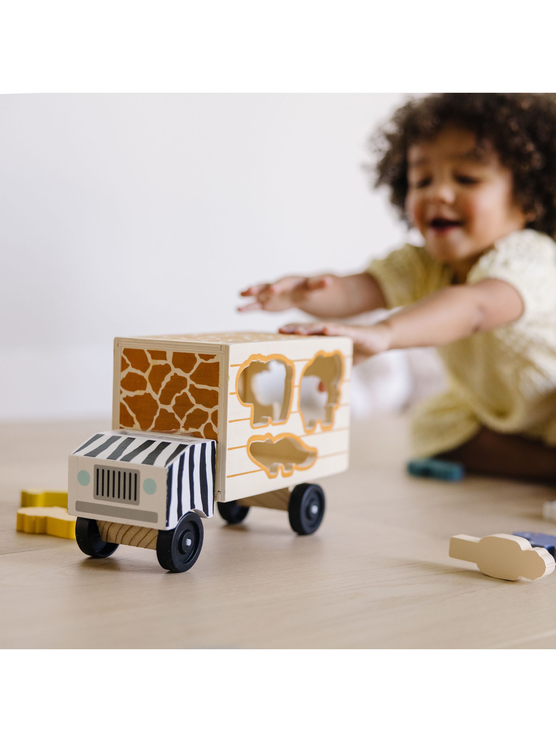 Melissa & Doug Safari Animal Rescue Truck