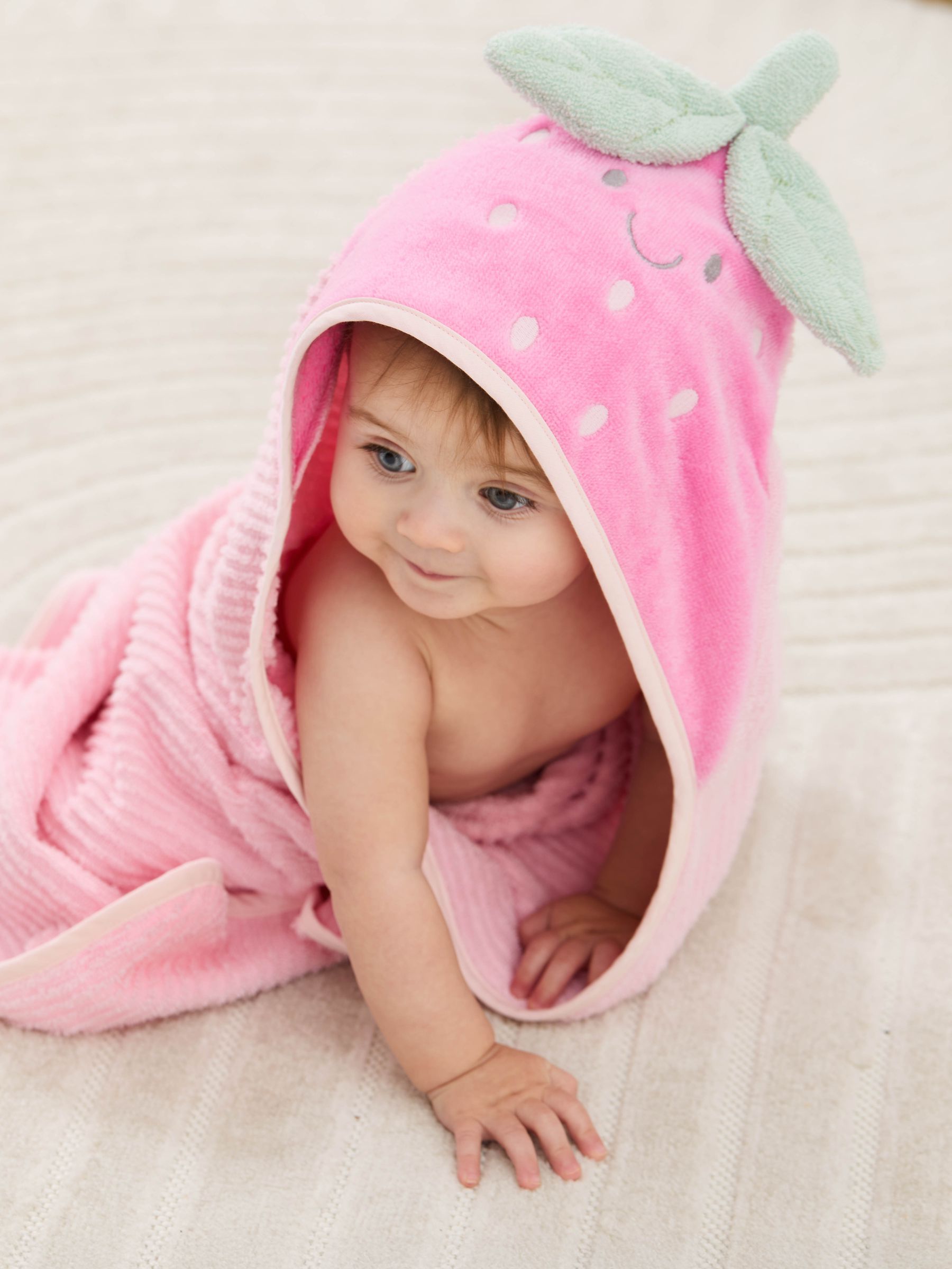 Character Hooded Towel