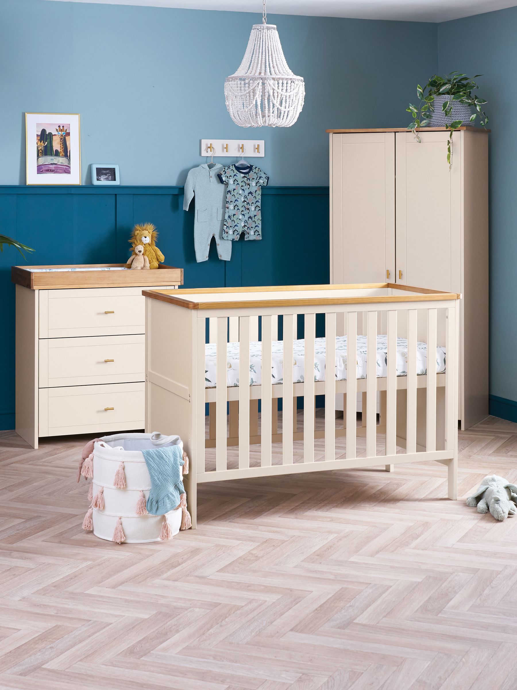 Obaby Evie Cashmere Small Cot Bed