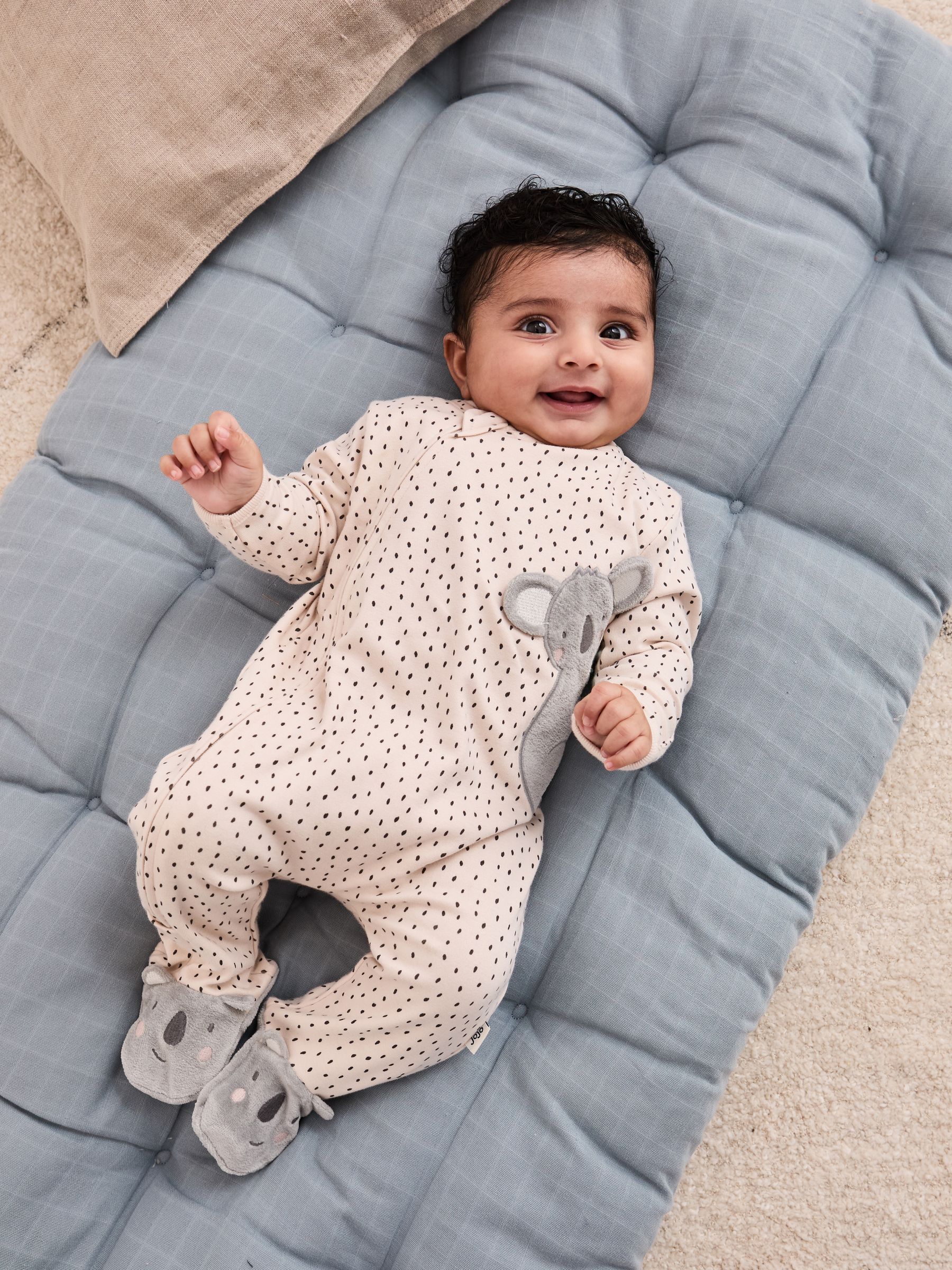 White Footed Appliqué Zip Sleepsuit