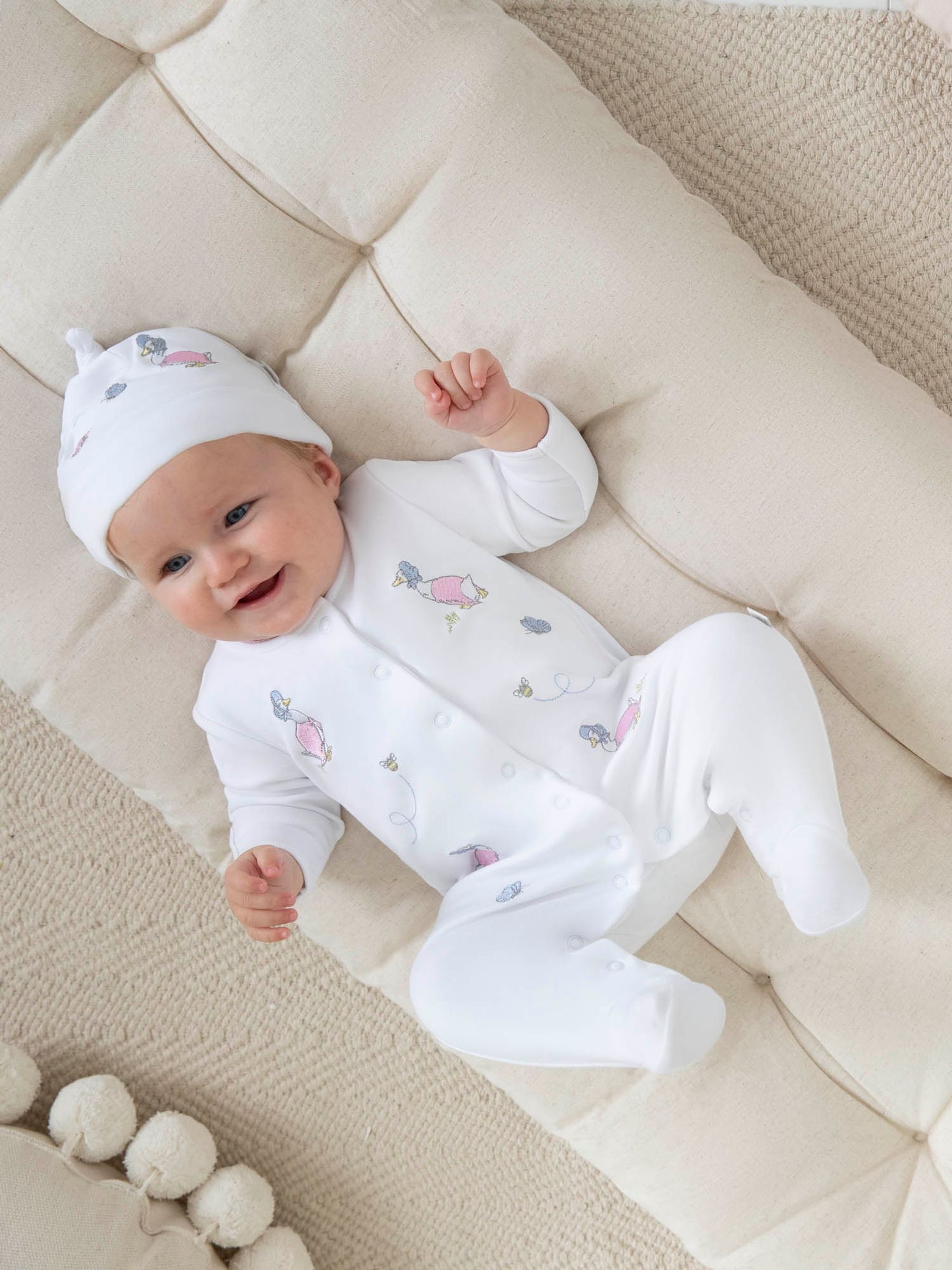 White Jemima Puddle-Duck Cotton Baby Sleepsuit & Hat Set