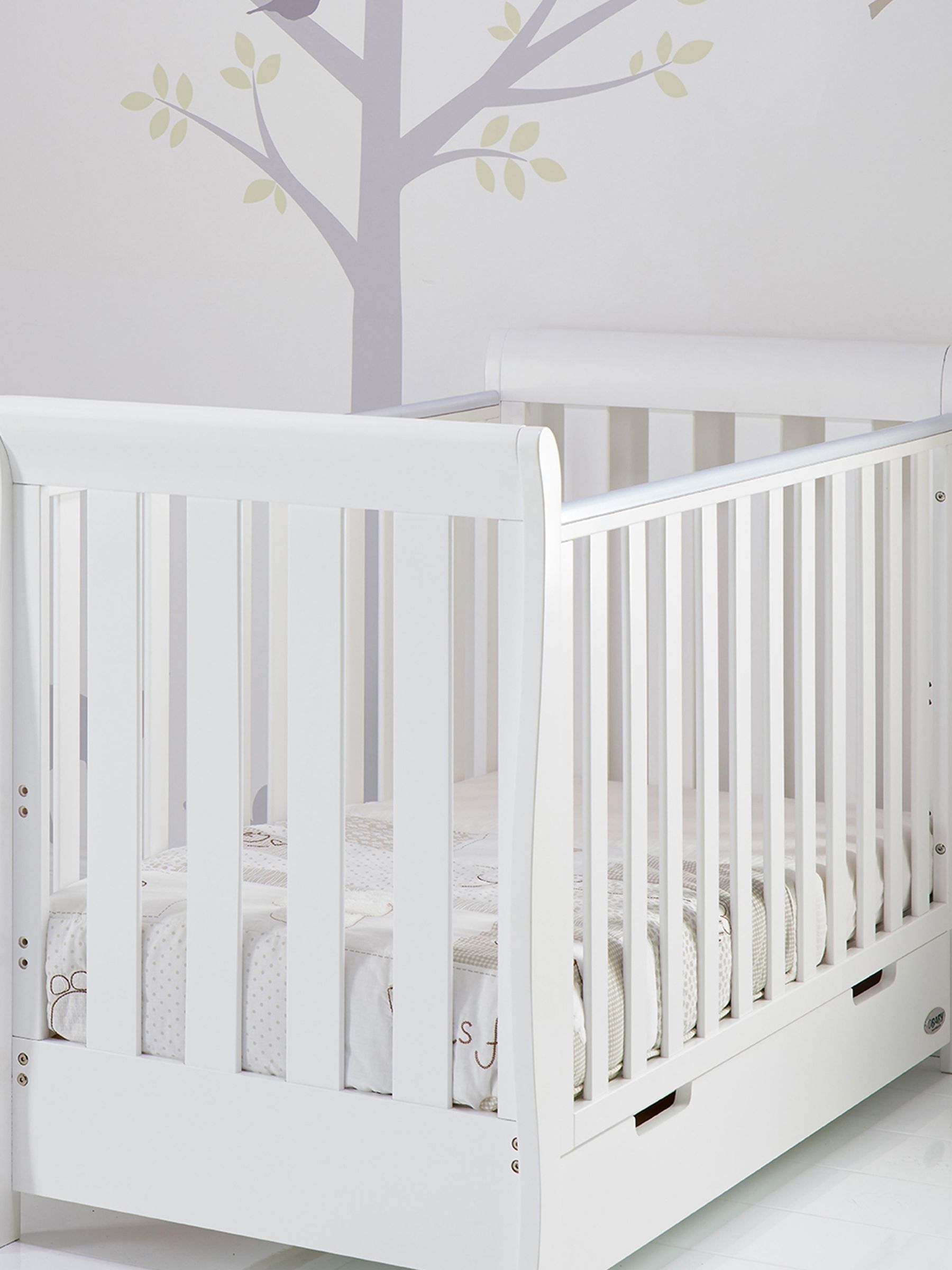 Obaby White Stamford Classic Small Cot Bed
