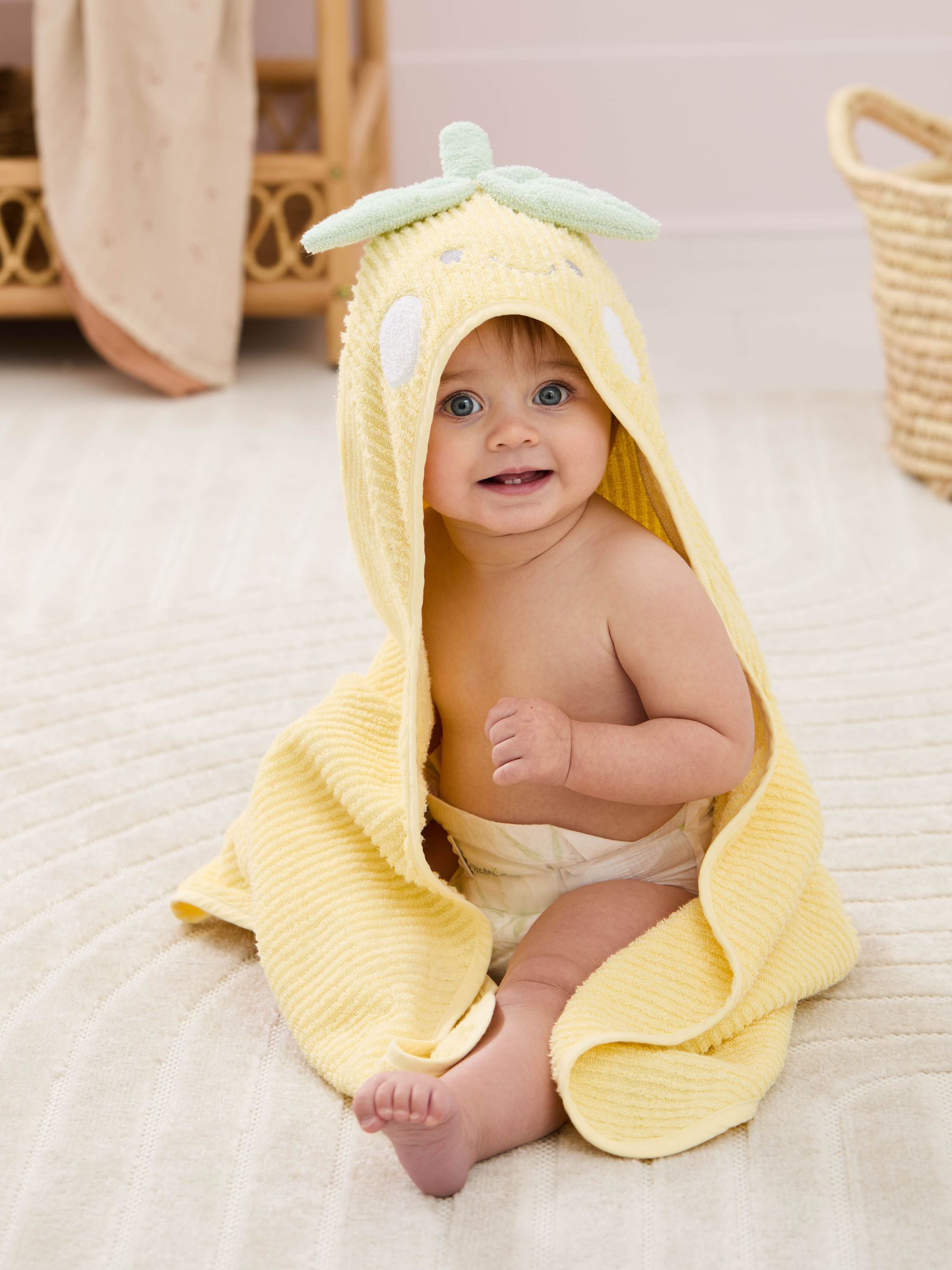 Character Hooded Towel