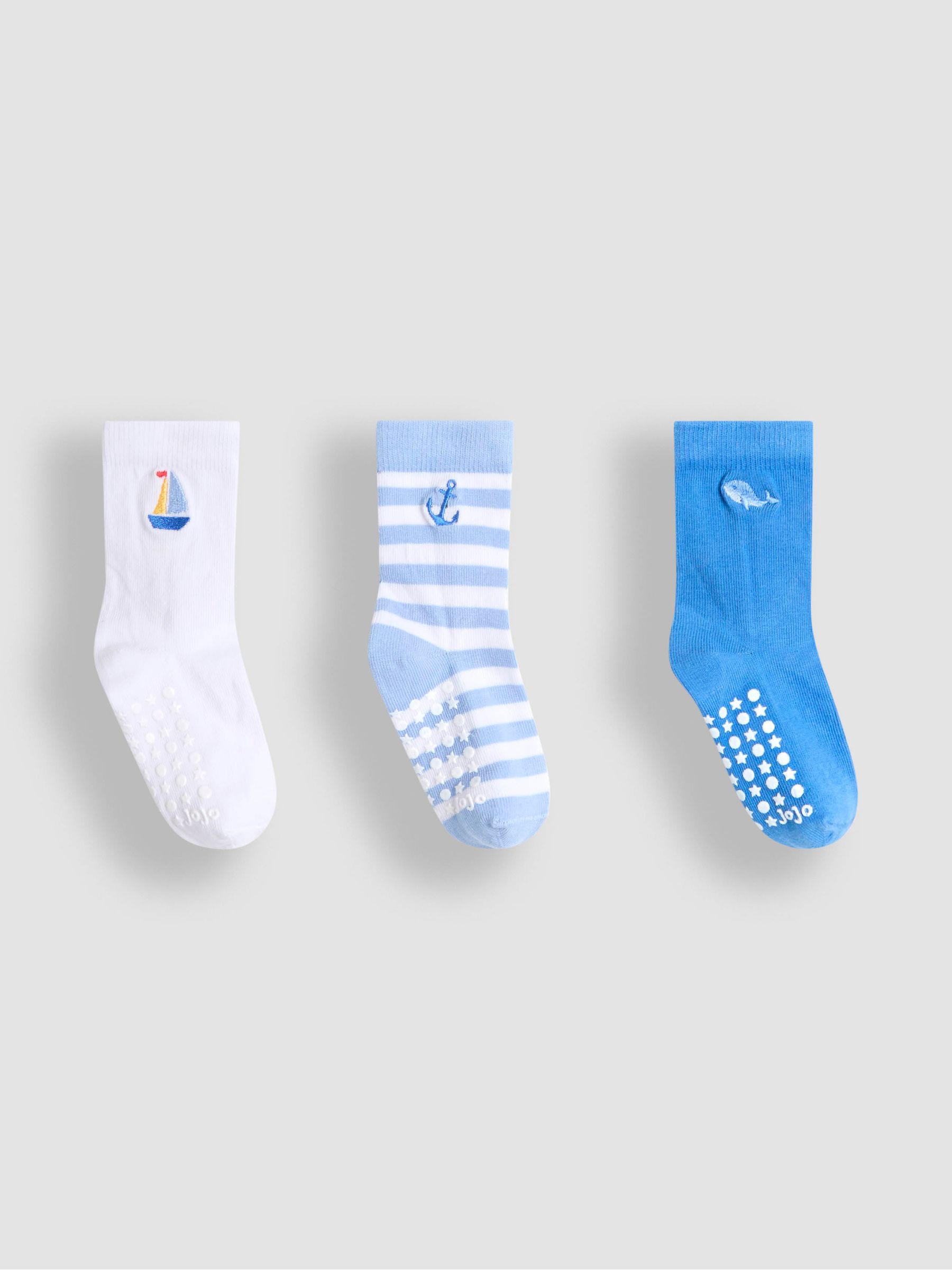 White Embroidered Socks 3 Pack
