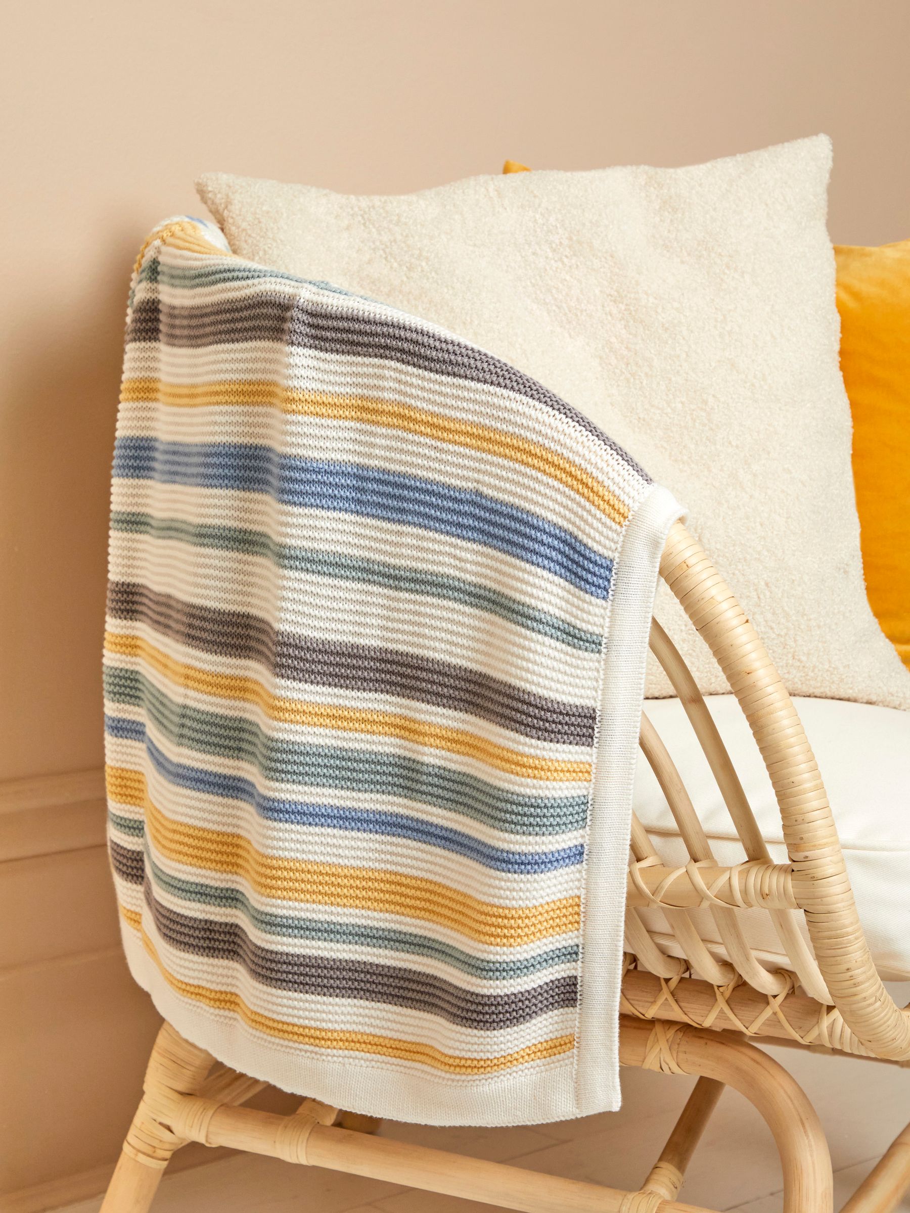 Chunky Knitted Stripe Blanket