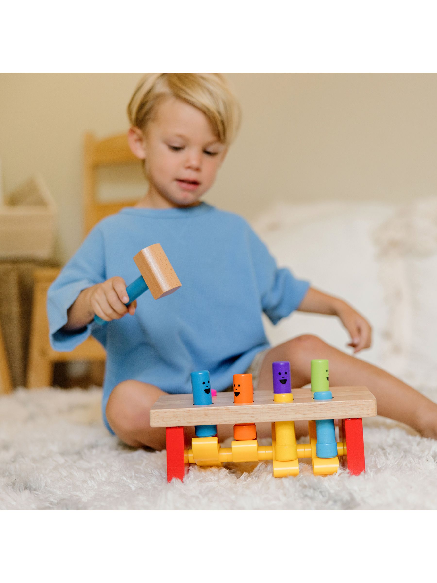 Melissa & Doug Natural Deluxe Pounding Bench