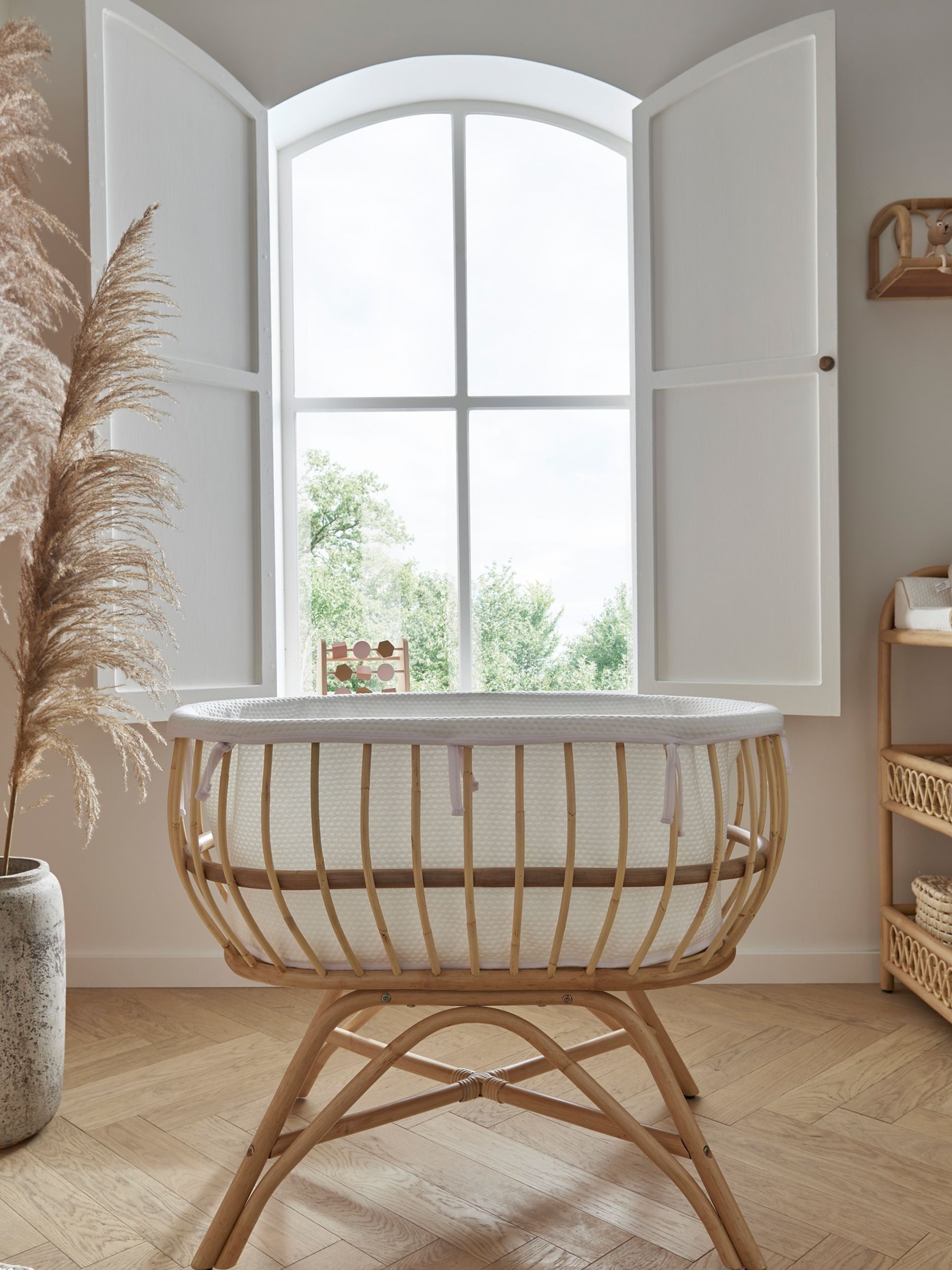 Cuddleco Natural Aria Crib Rattan
