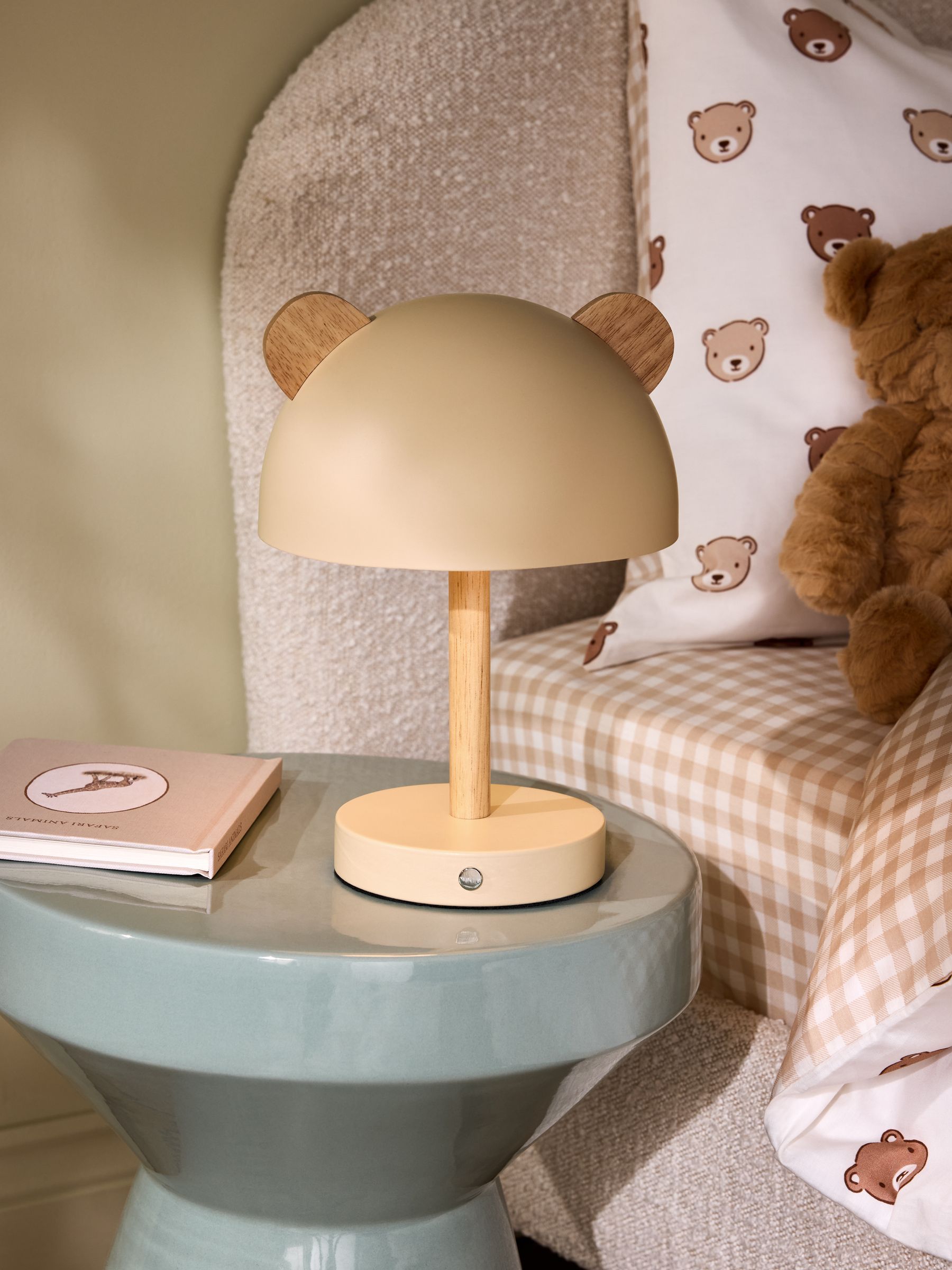 Nude Bear Rechargable Table Lamp