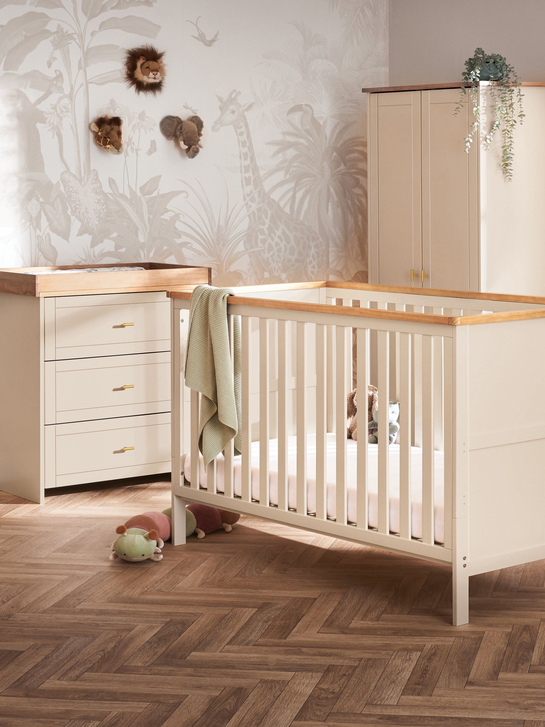 Obaby Evie White Regular Cot Bed