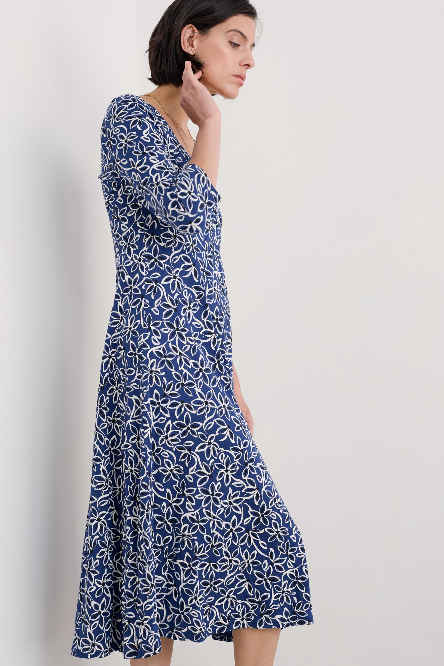 Secret Cove 3/4 Sleeve Midi Dress