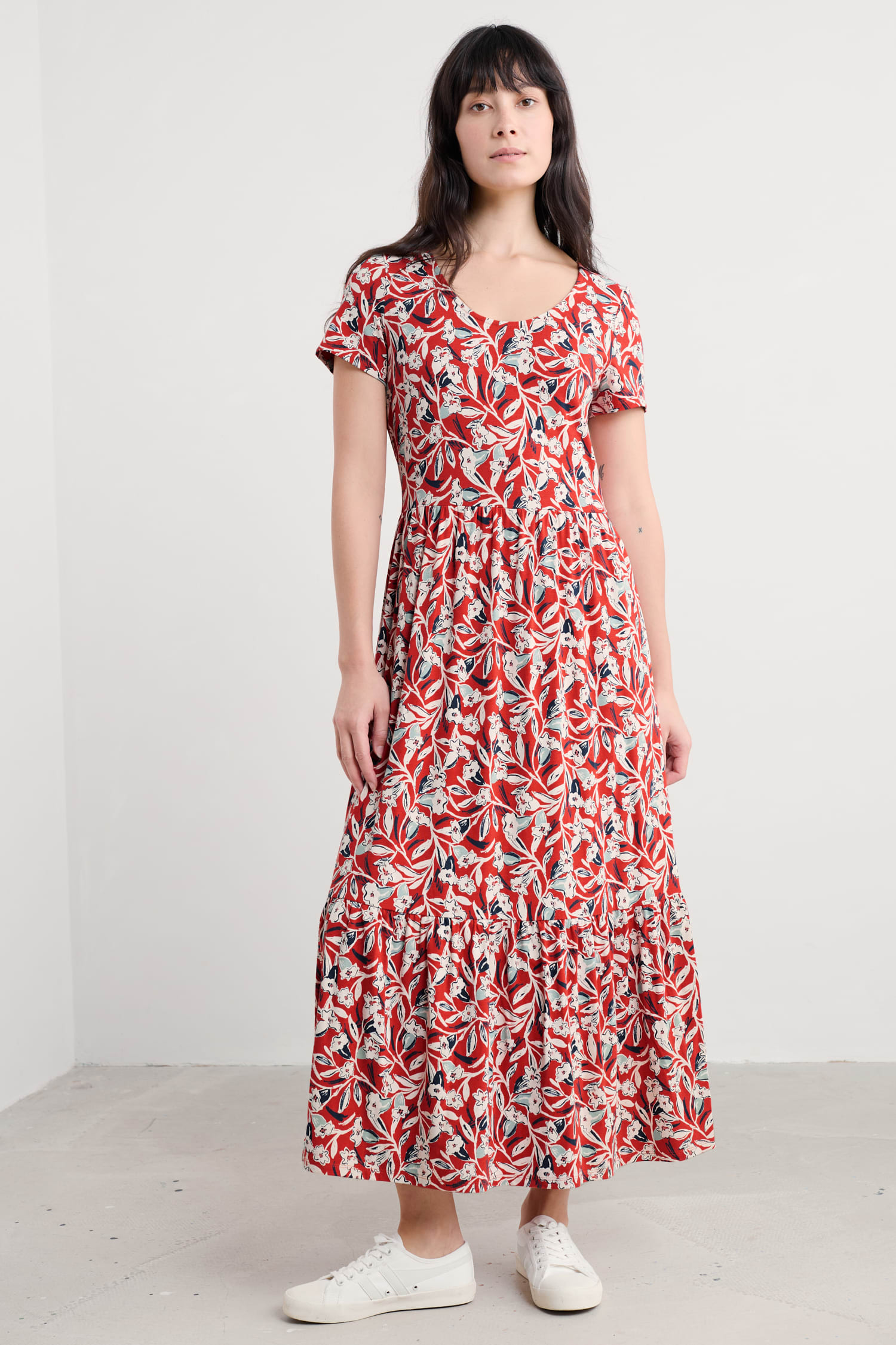 Tor View Short Sleeve Tiered Jersey Dress