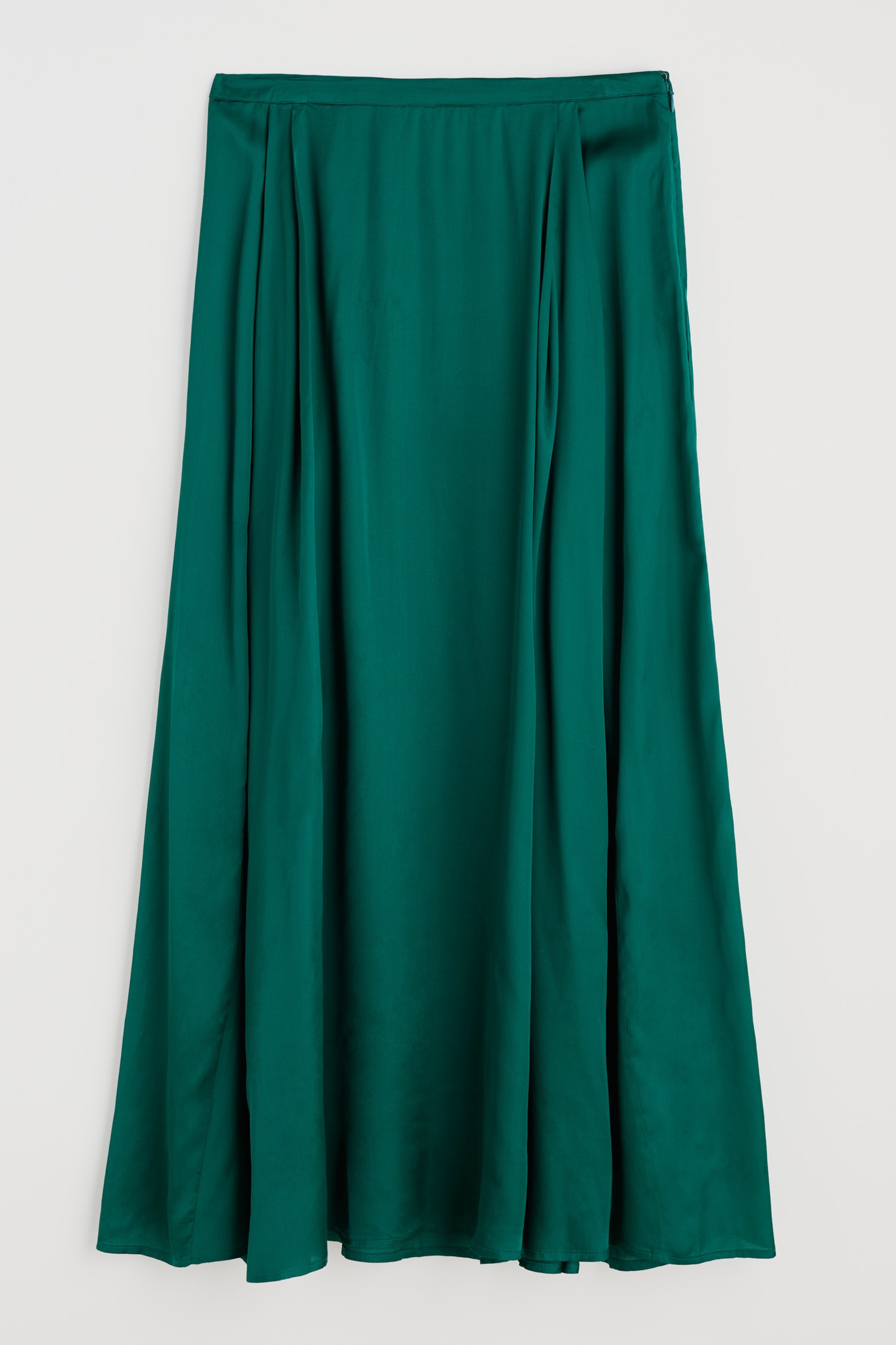 Lethlean Pleated Maxi Skirt