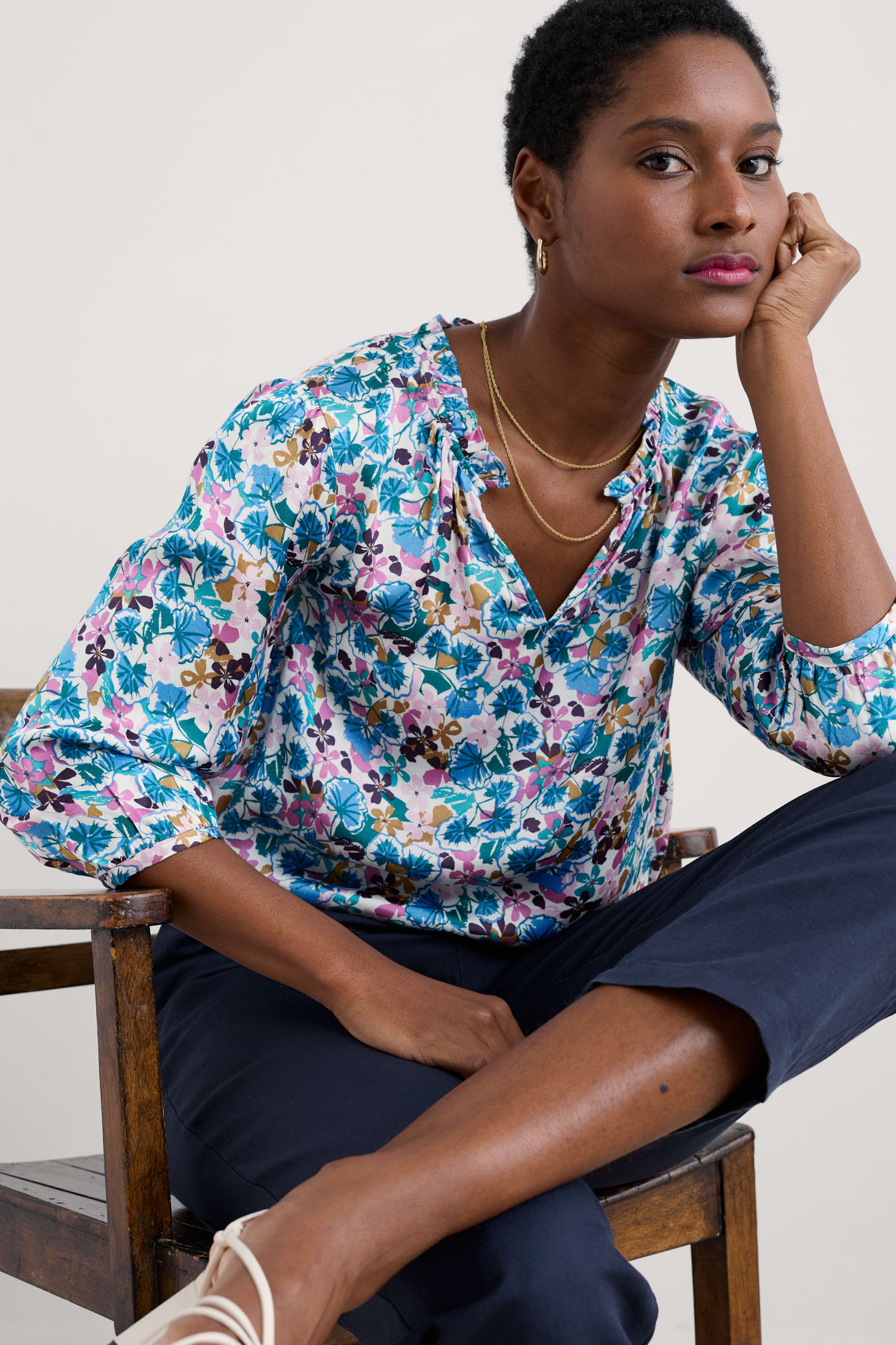 Flower Weave Satin Frill Neck Print Top