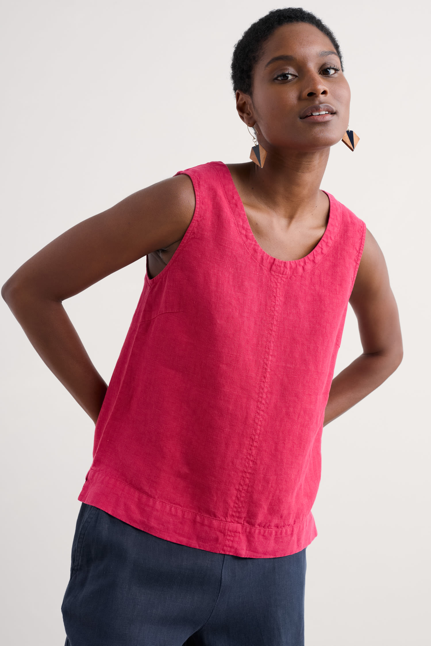 Lighthouse Station Linen Vest