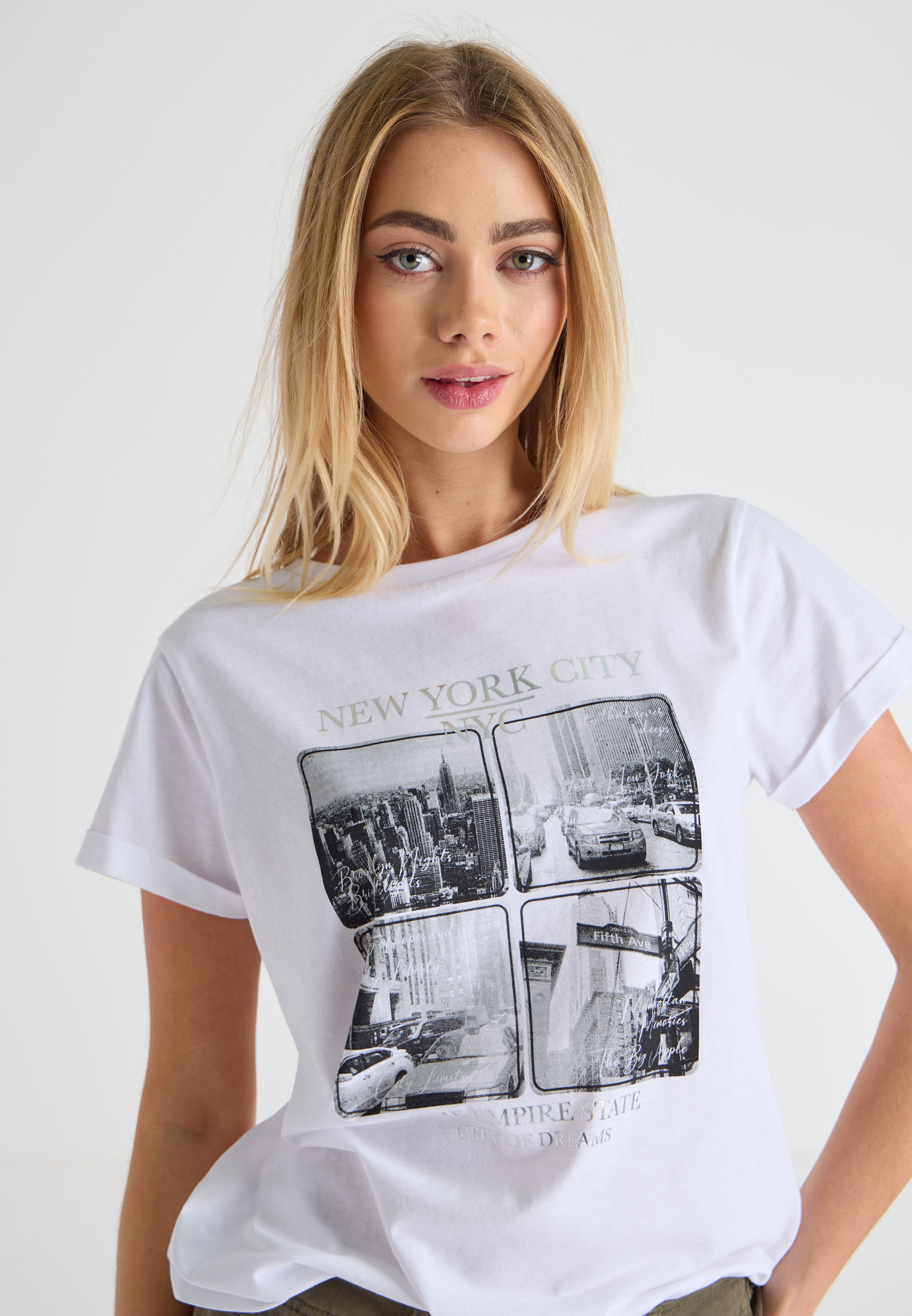 Womens White NYC Graphic T-Shirt