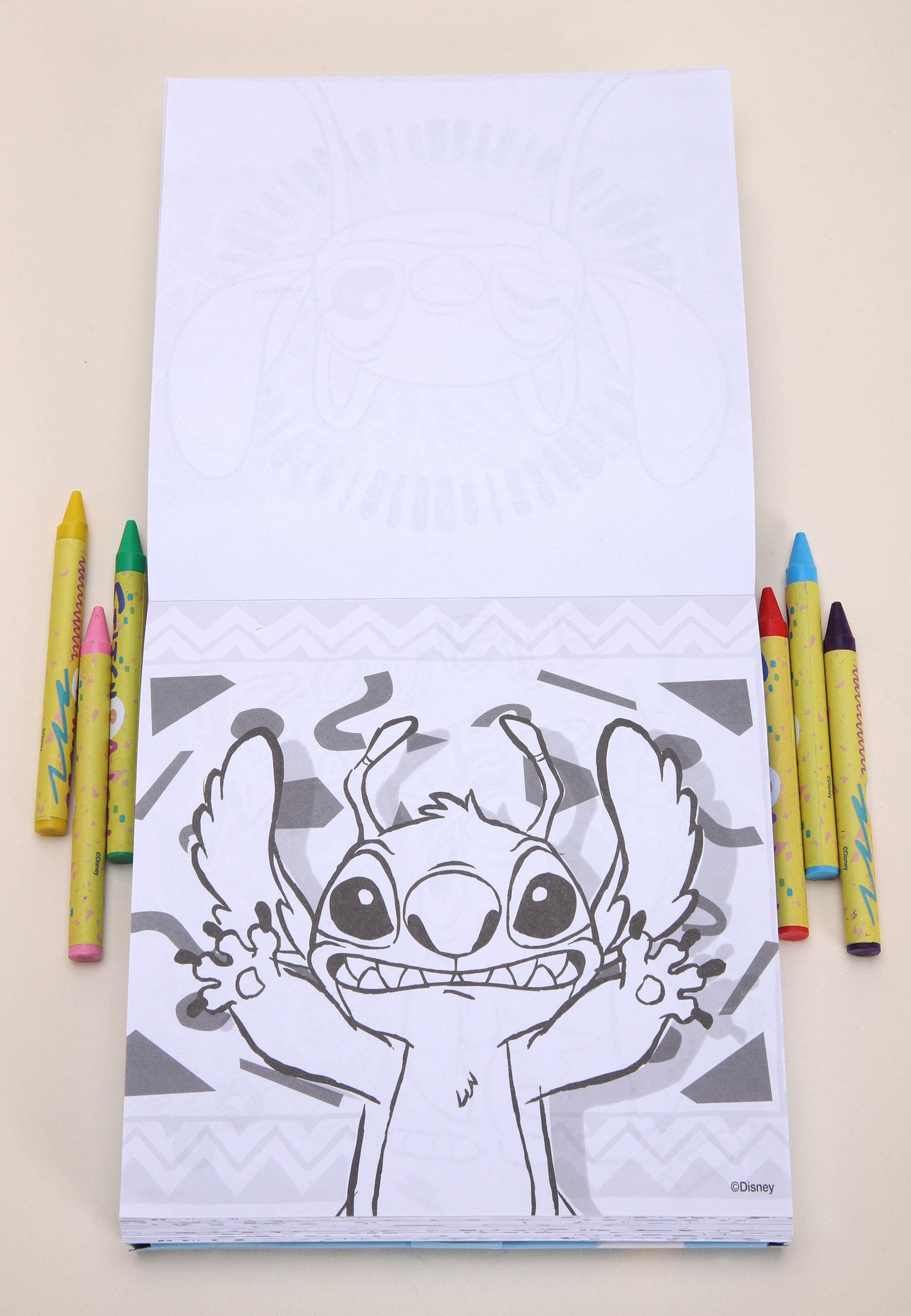 Kids Disney Stitch Bumper Carry Along Colouring Set