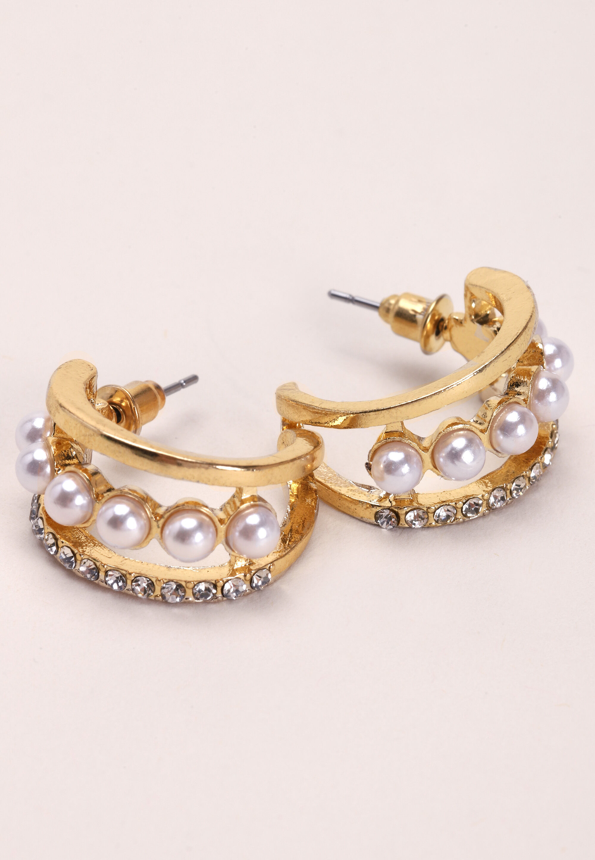 Womens Gold & Pearl Small Hoop Earrings