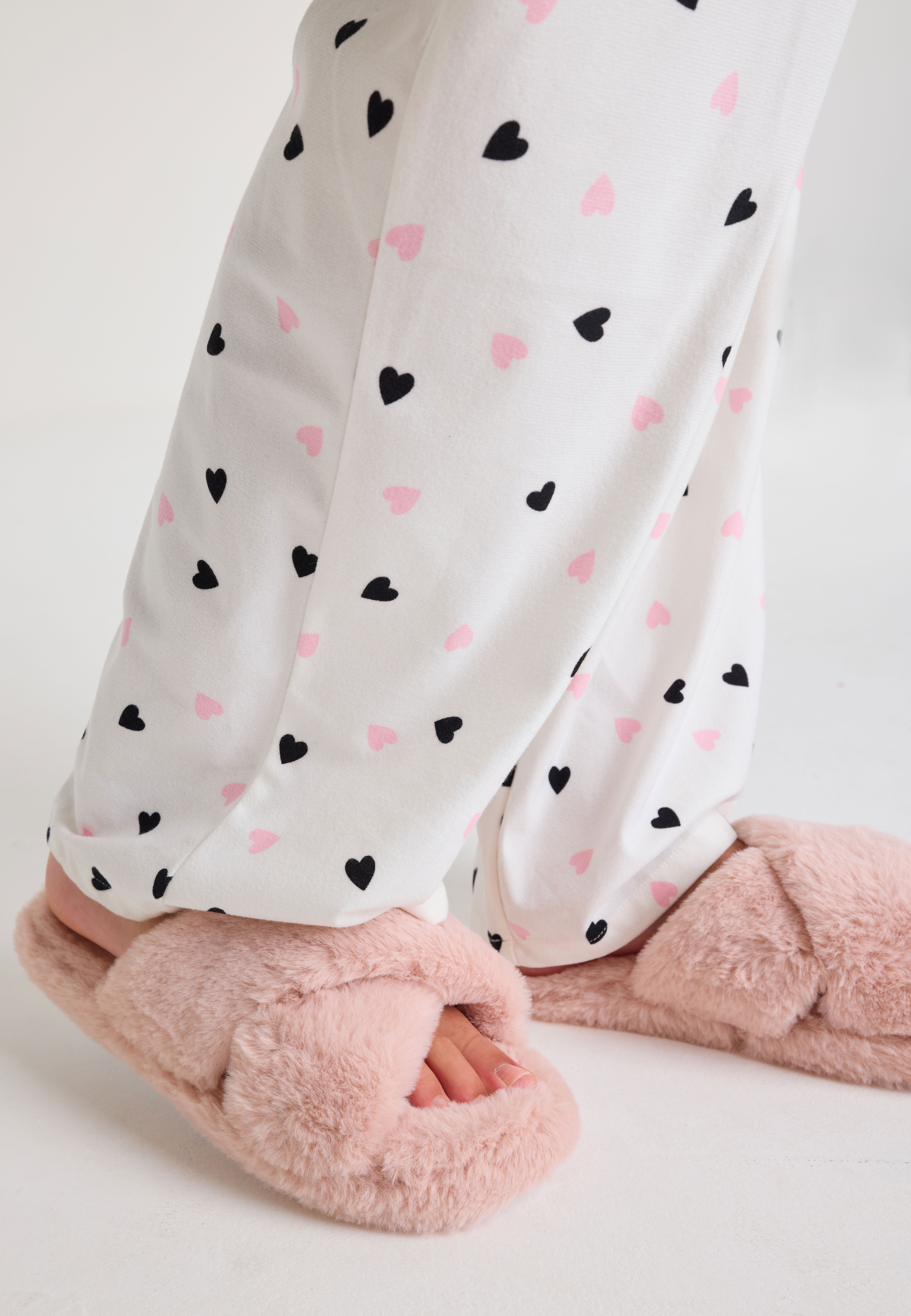 Womens Pink Cross Strap Slippers