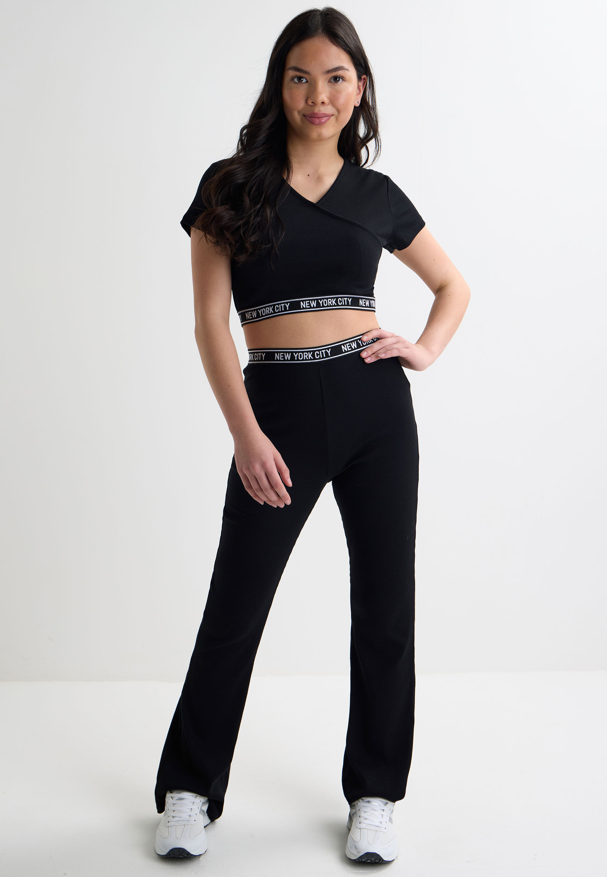 Older Girls Black NYC Waistband Ribbed Bootcut Leggings
