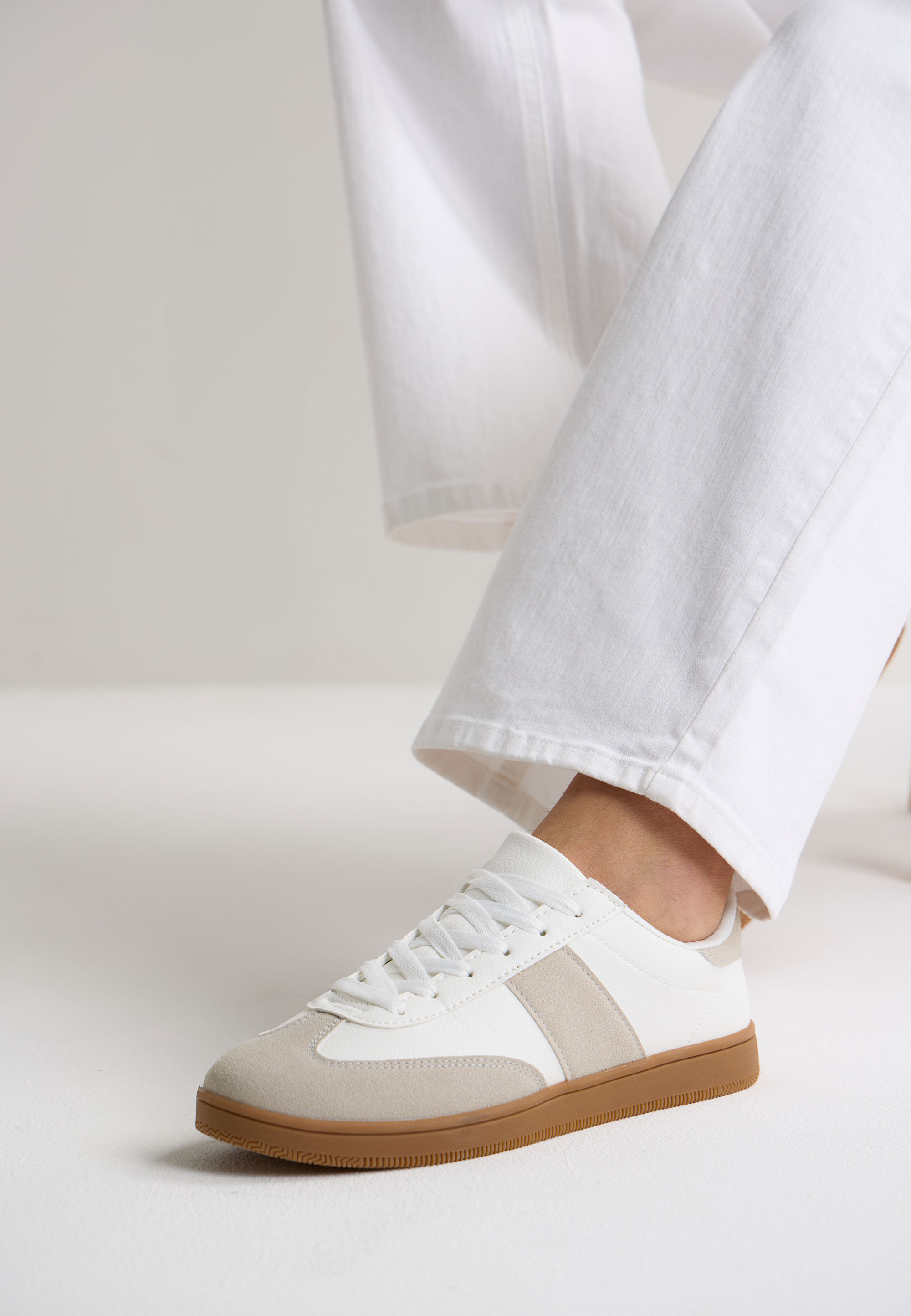 Womens White Retro Plimsoll Trainers