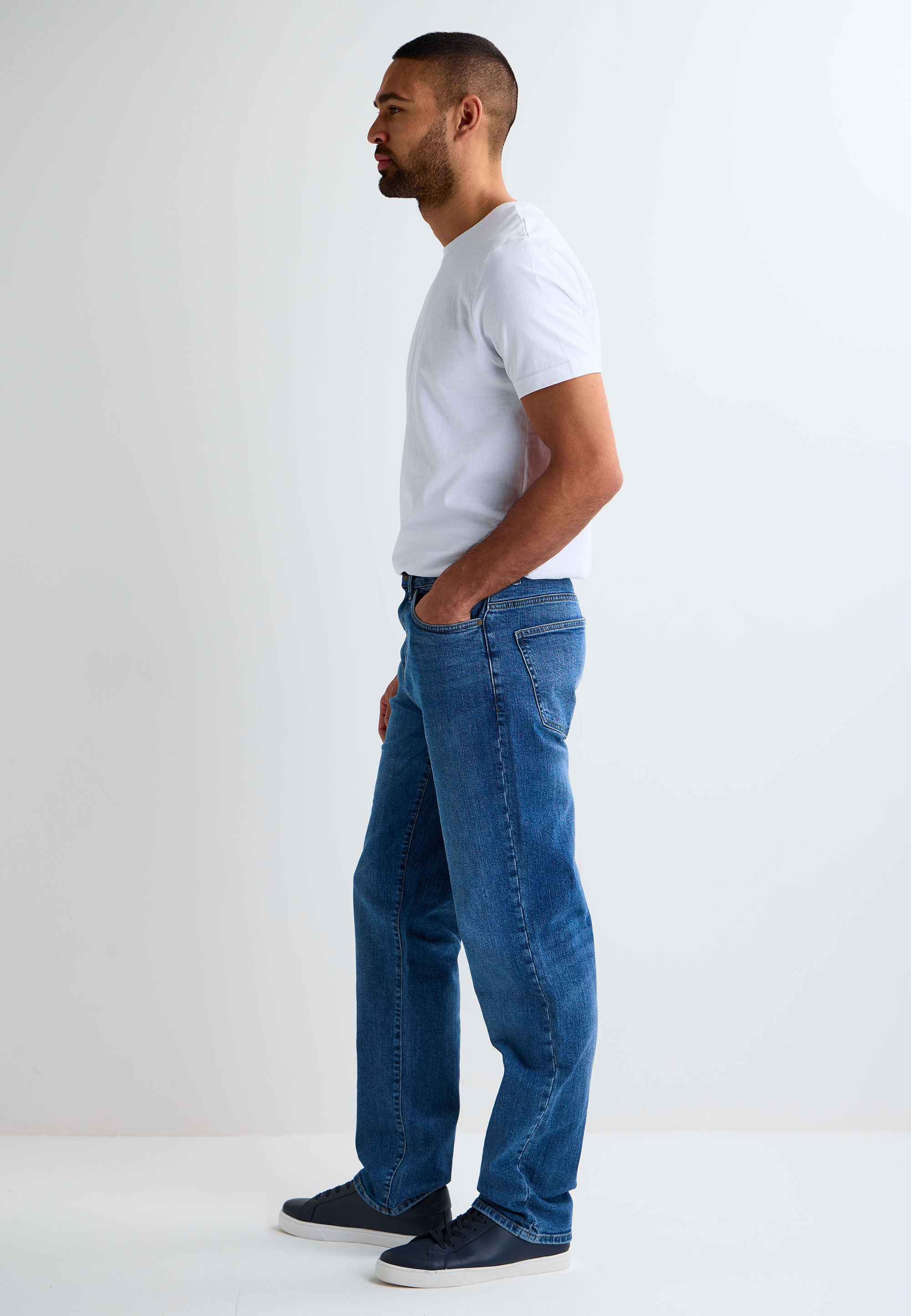 Mens Blue Plain Loose Fit Jeans