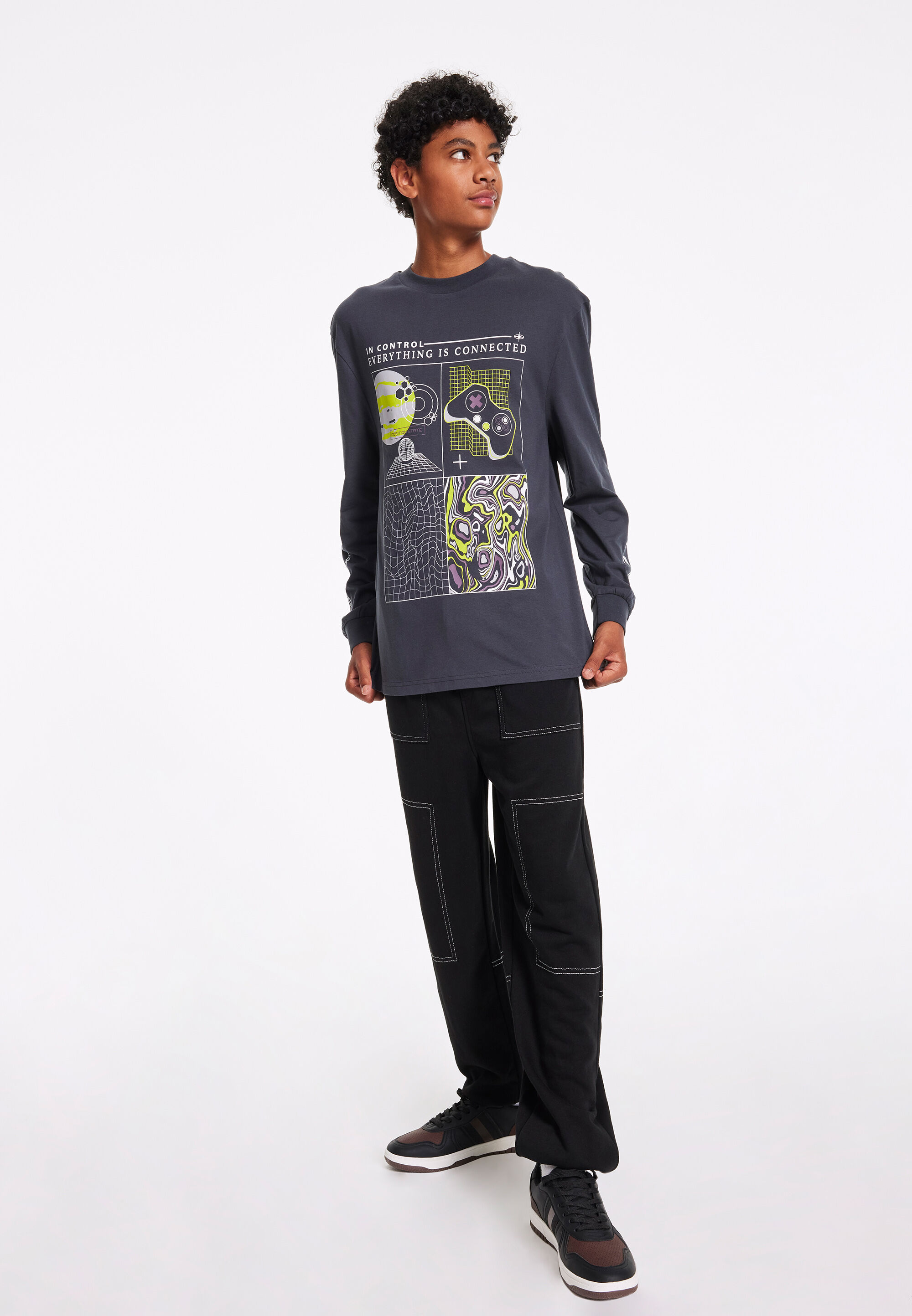 Older Boys Black & Cream Top Stitch Joggers