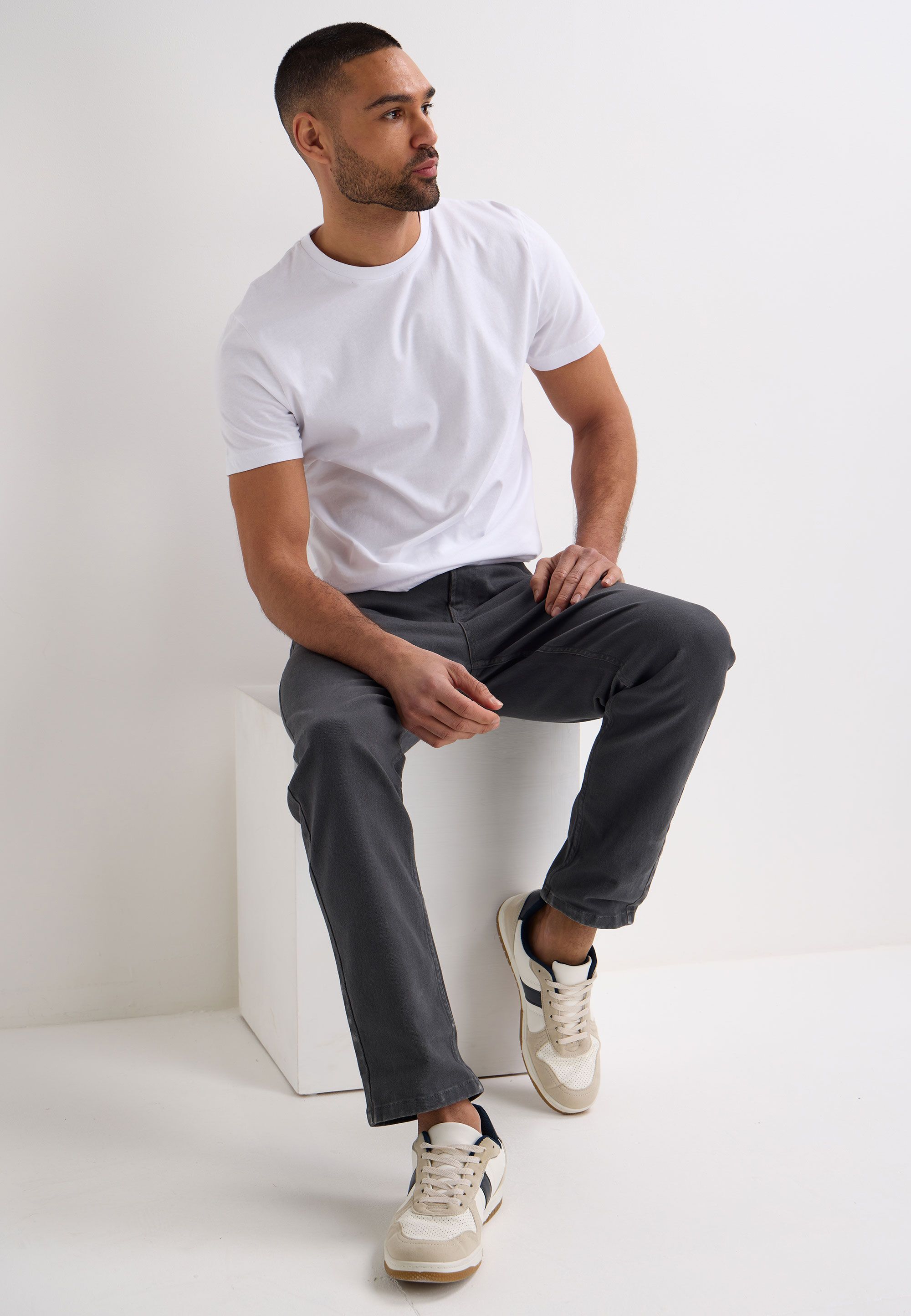 Mens Grey Plain Slim Fit Jeans