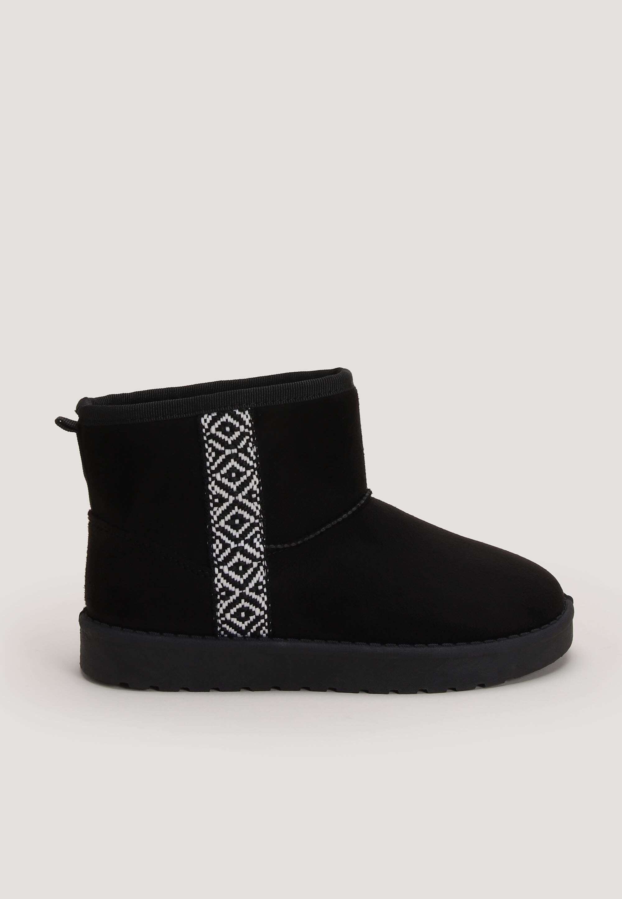 Older Girls Black Embroidered Slipper Boots