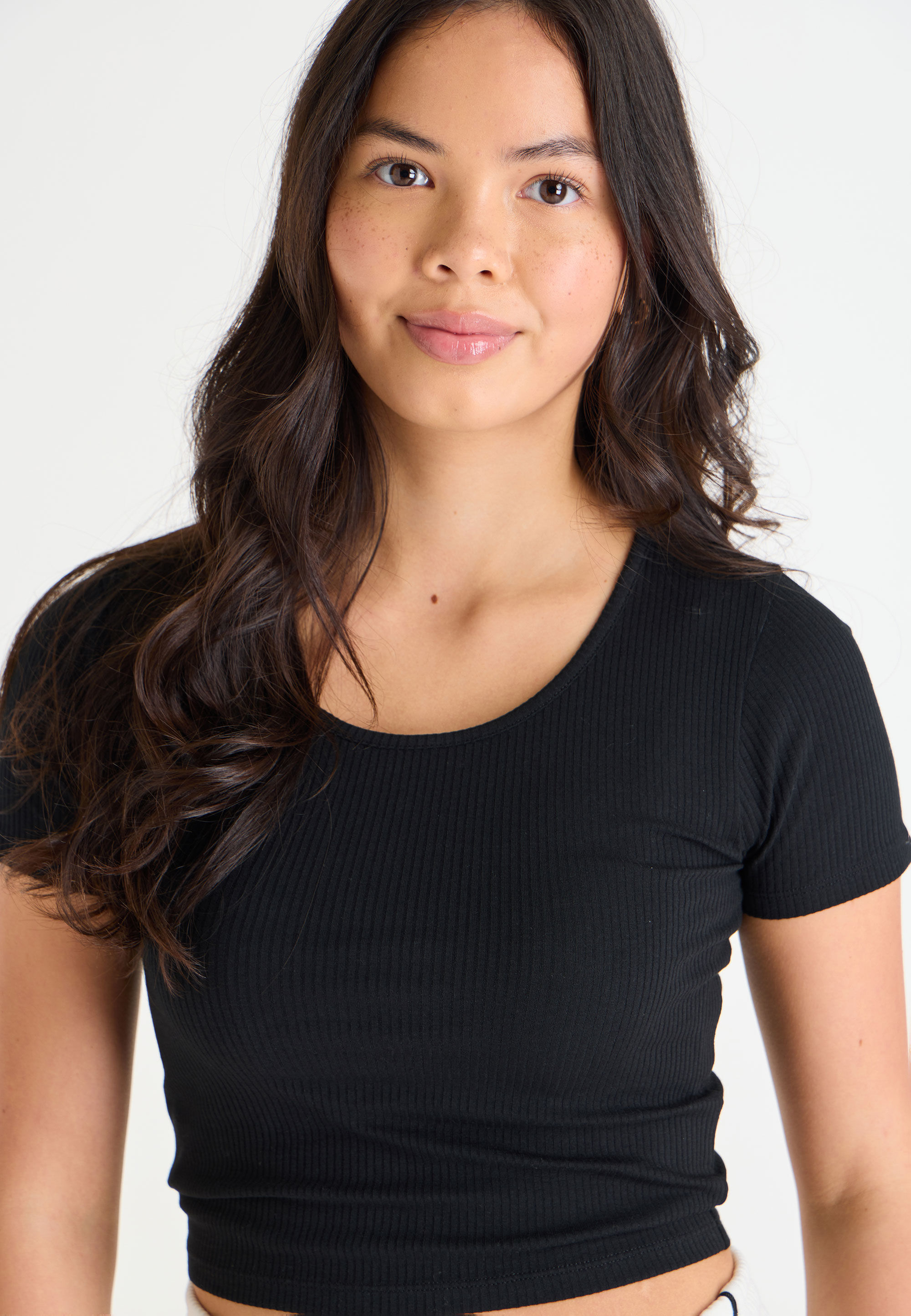 Older Girls Black Scoop Neck Crop Top