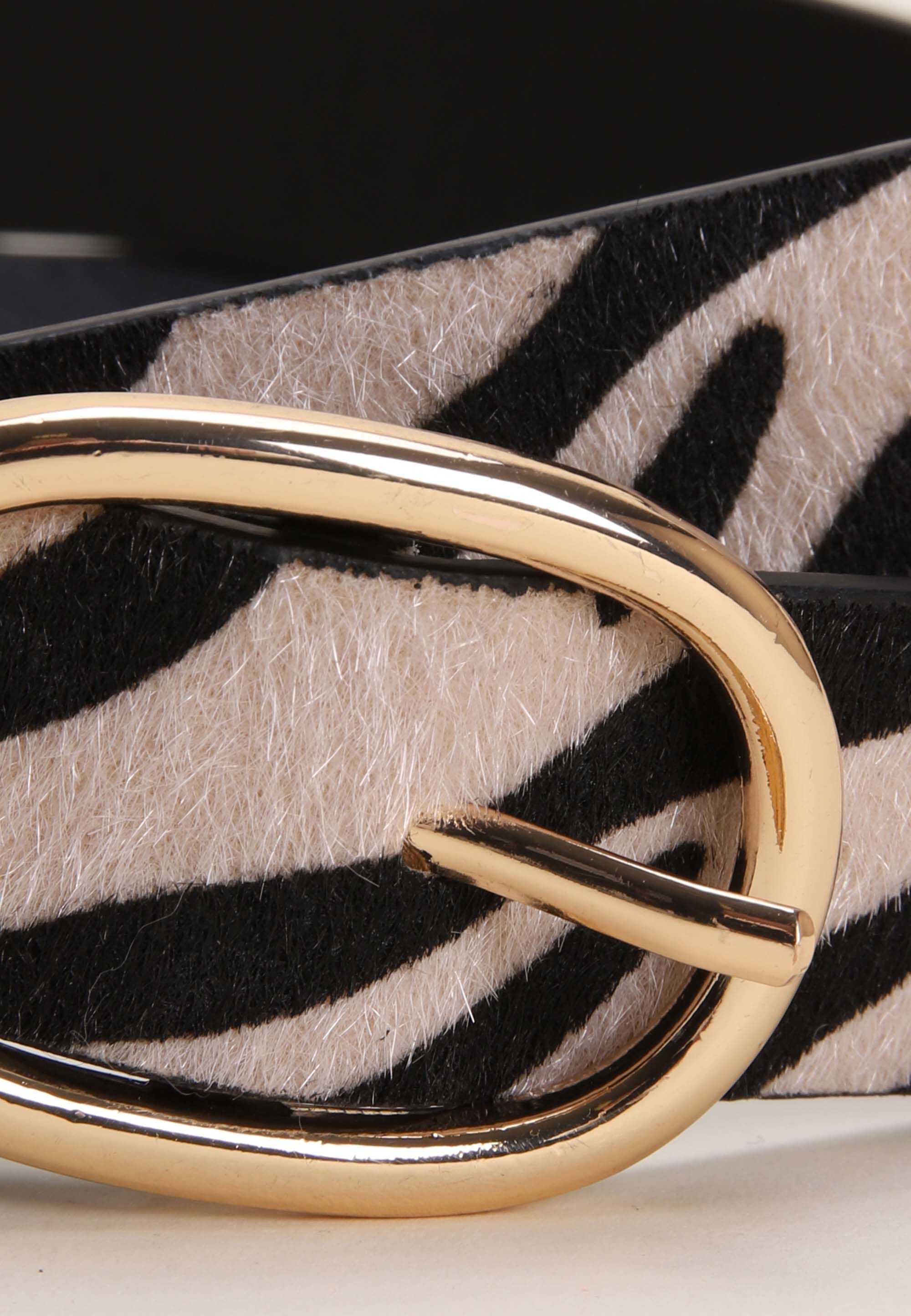 Womens Black & White Zebra Belt