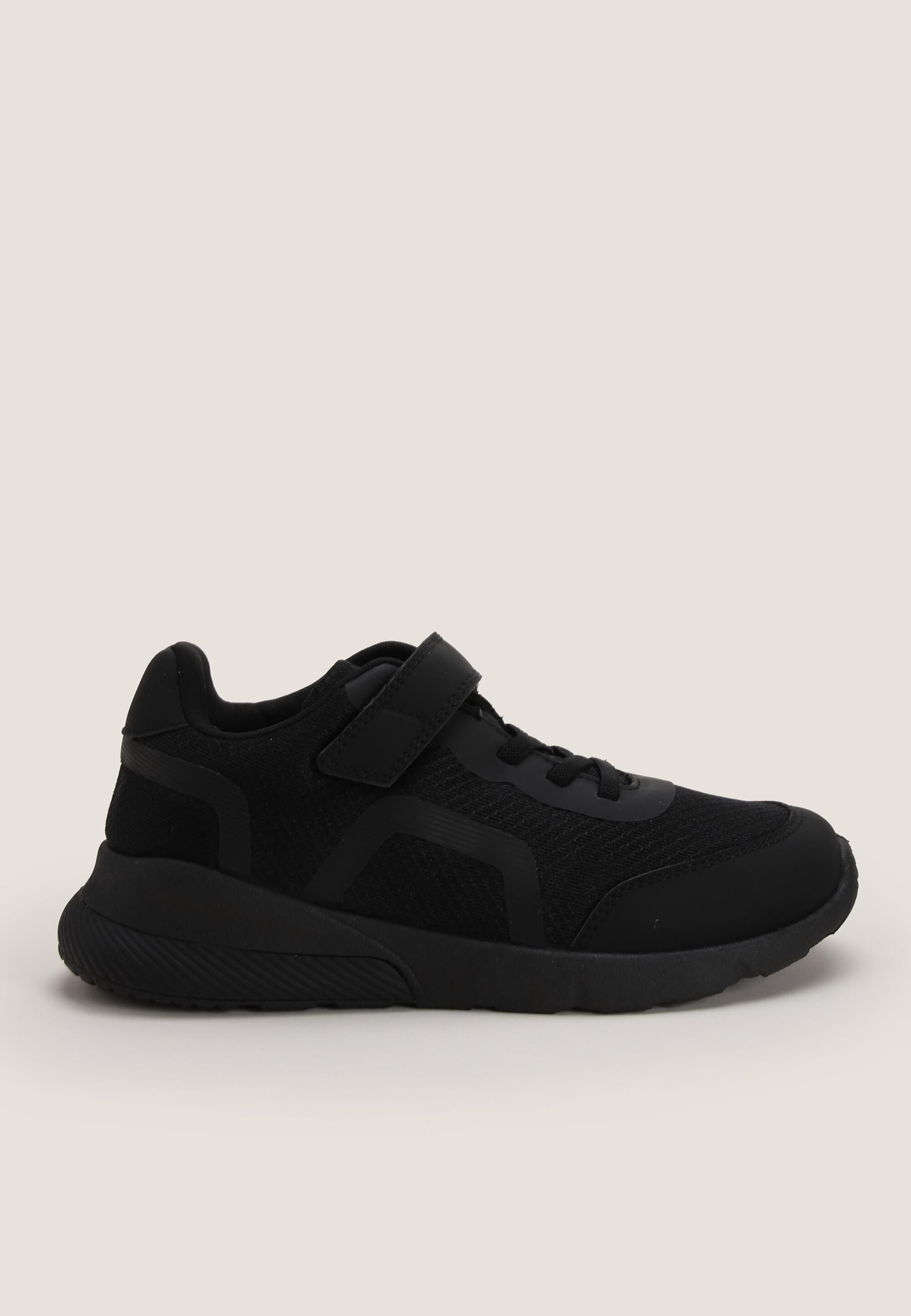 Older Boys Black Casual Mesh Runner Shoes