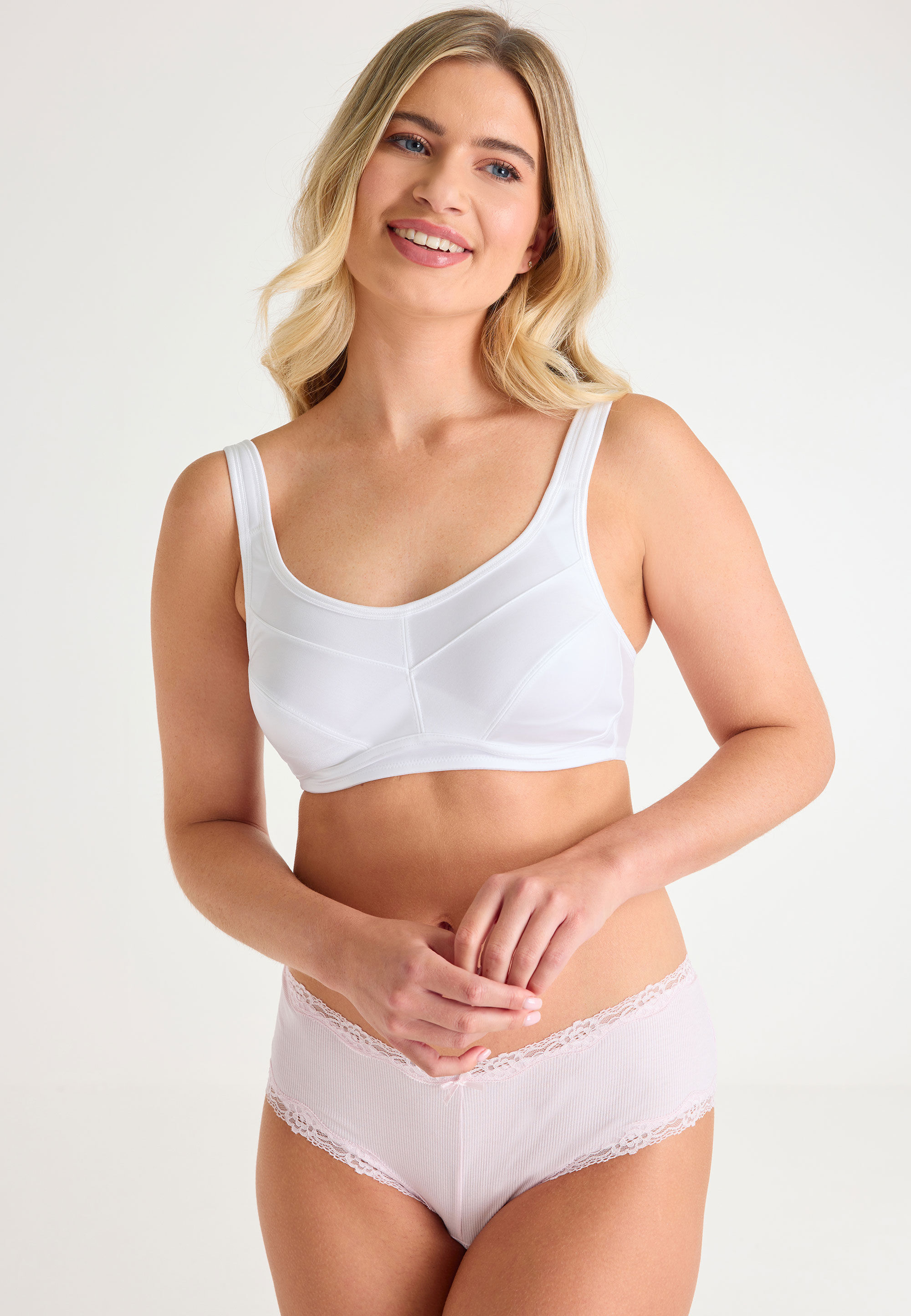Womens White Total Support Bra