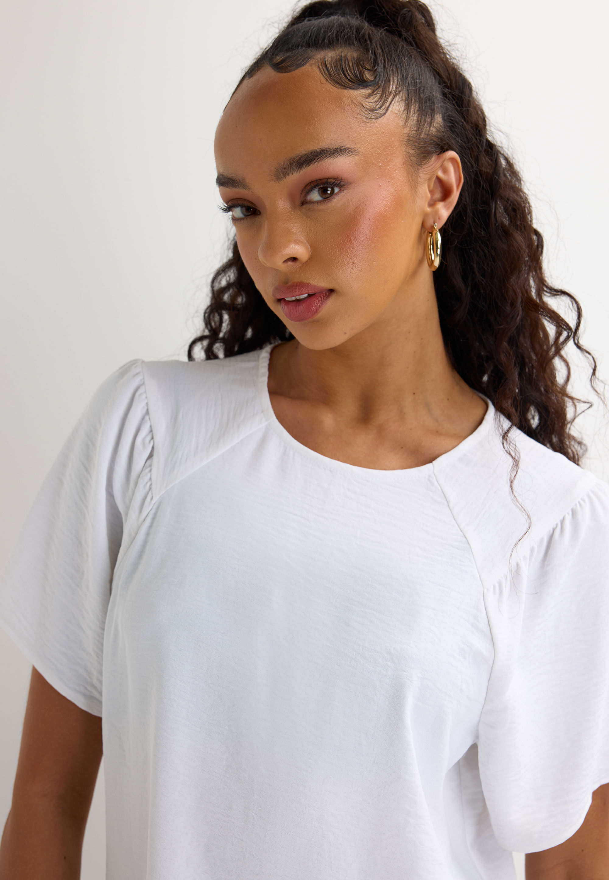 Womens White Plain Flutter Sleeve Shell Top