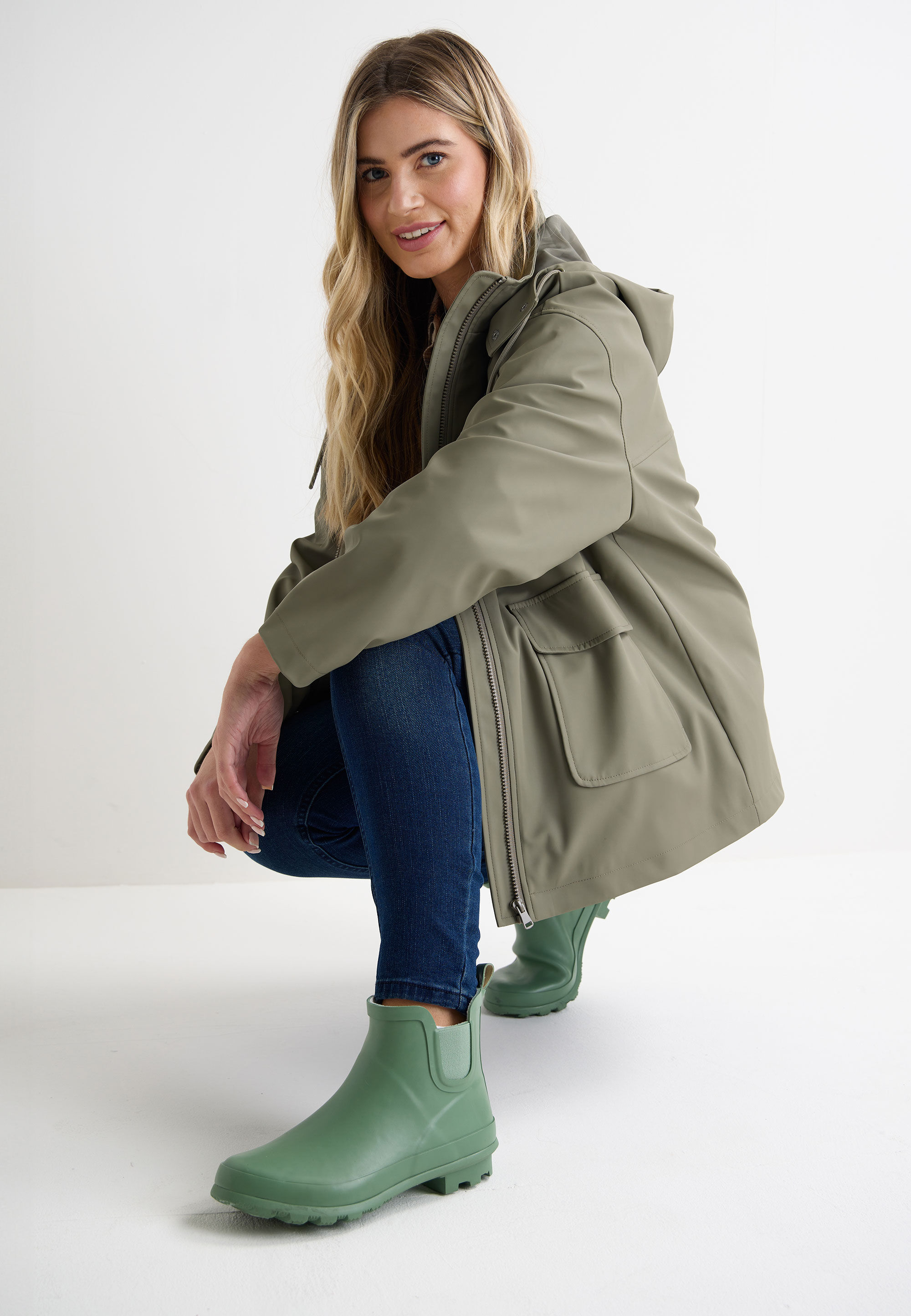 Womens Sage Plain Short Wellie Boots