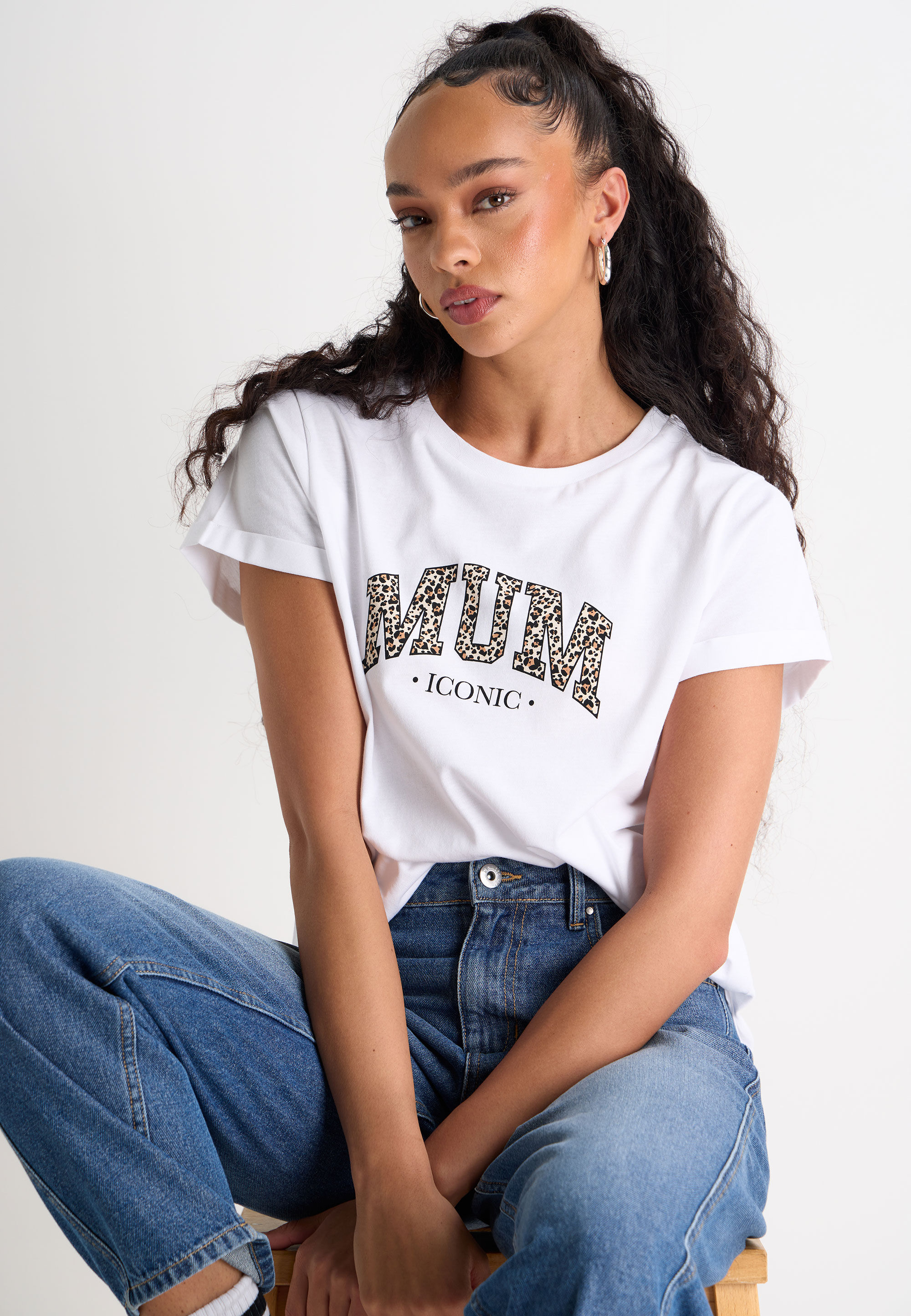 Womens White Iconic Mum Slogan T-shirt