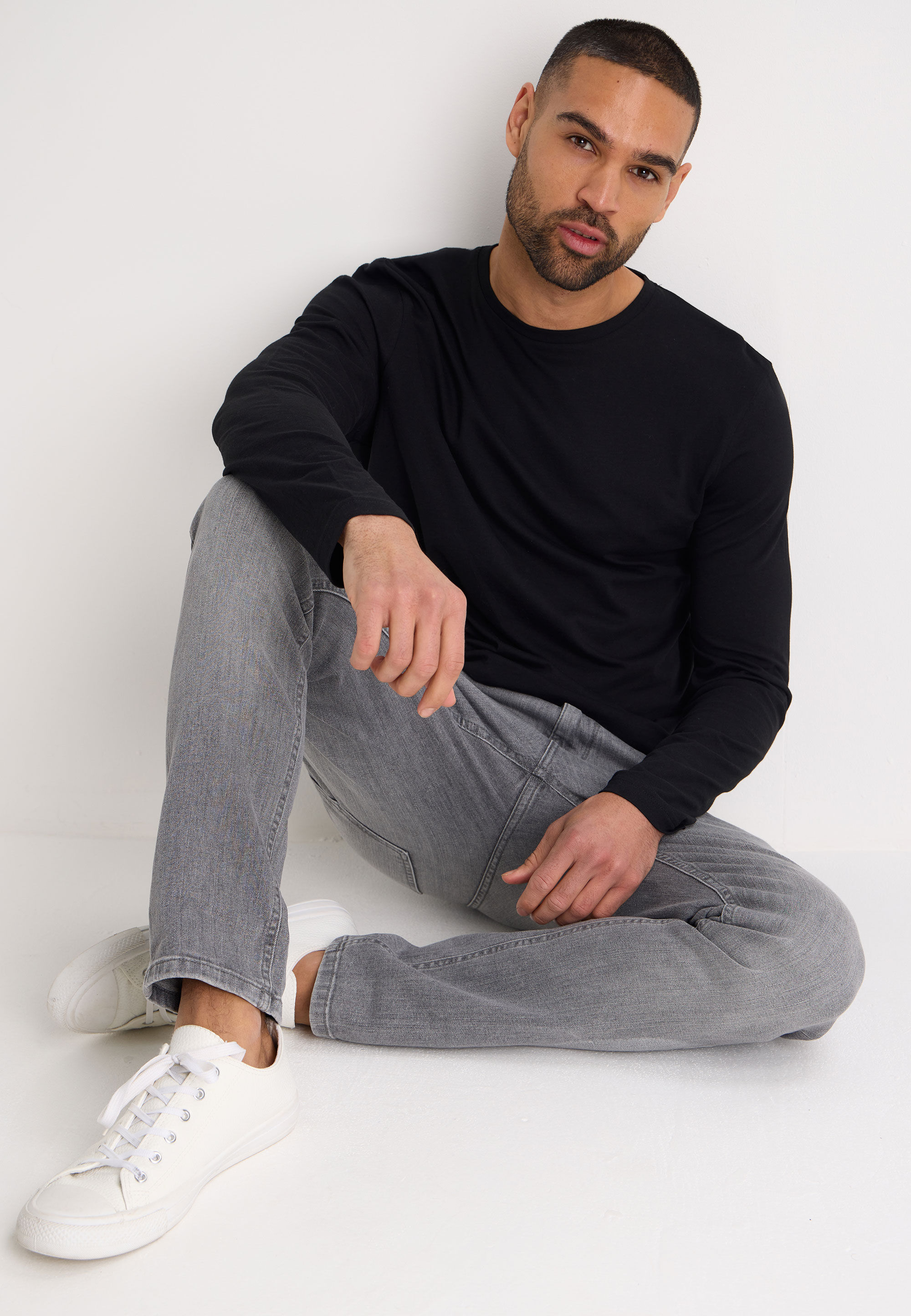 Mens Light Grey Slim Stretch Jeans